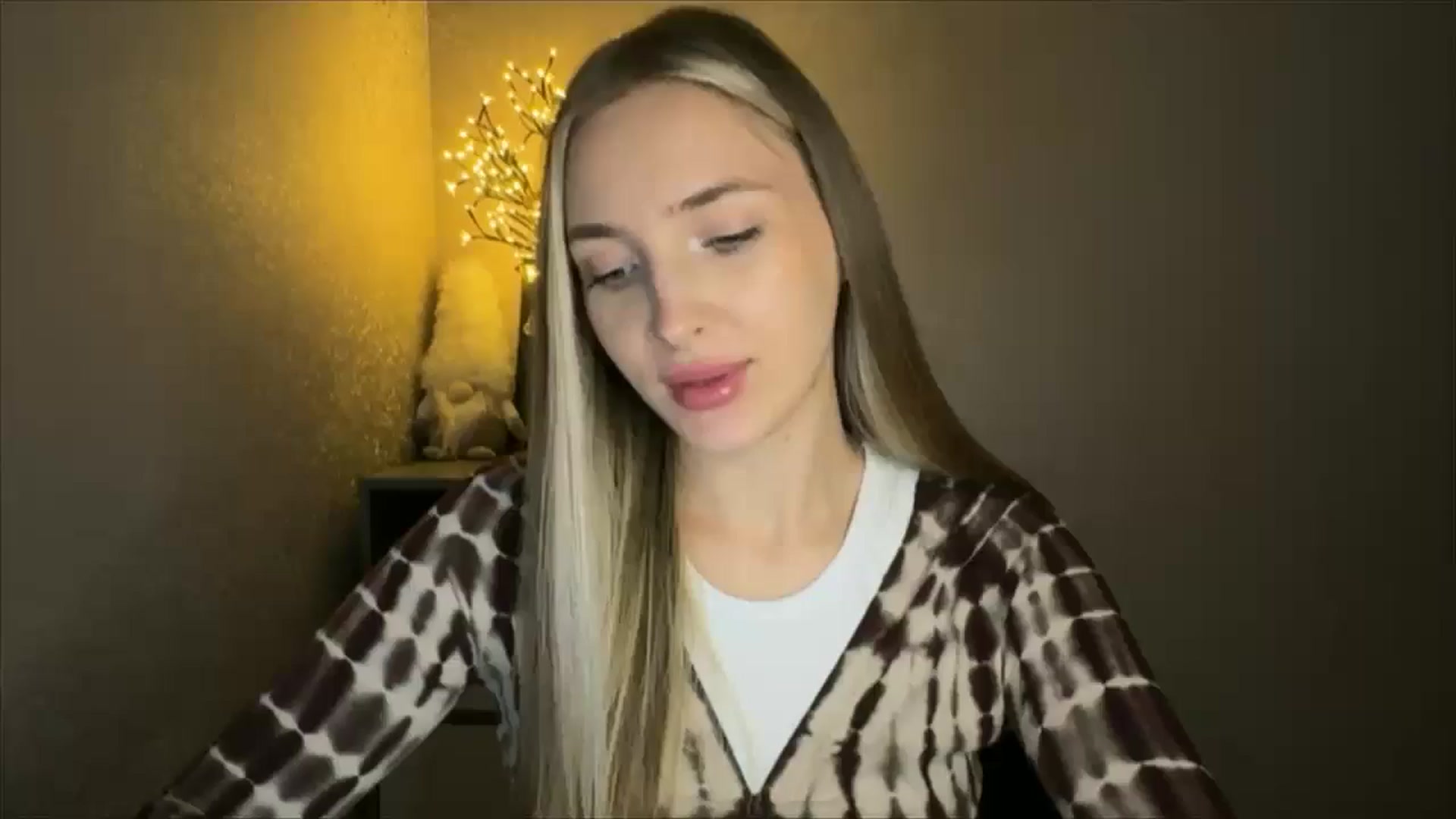 Gallery image thumbnail from My_Diana's myfreecams stream on, 10/20/2024, 20:09 image 1 of 20