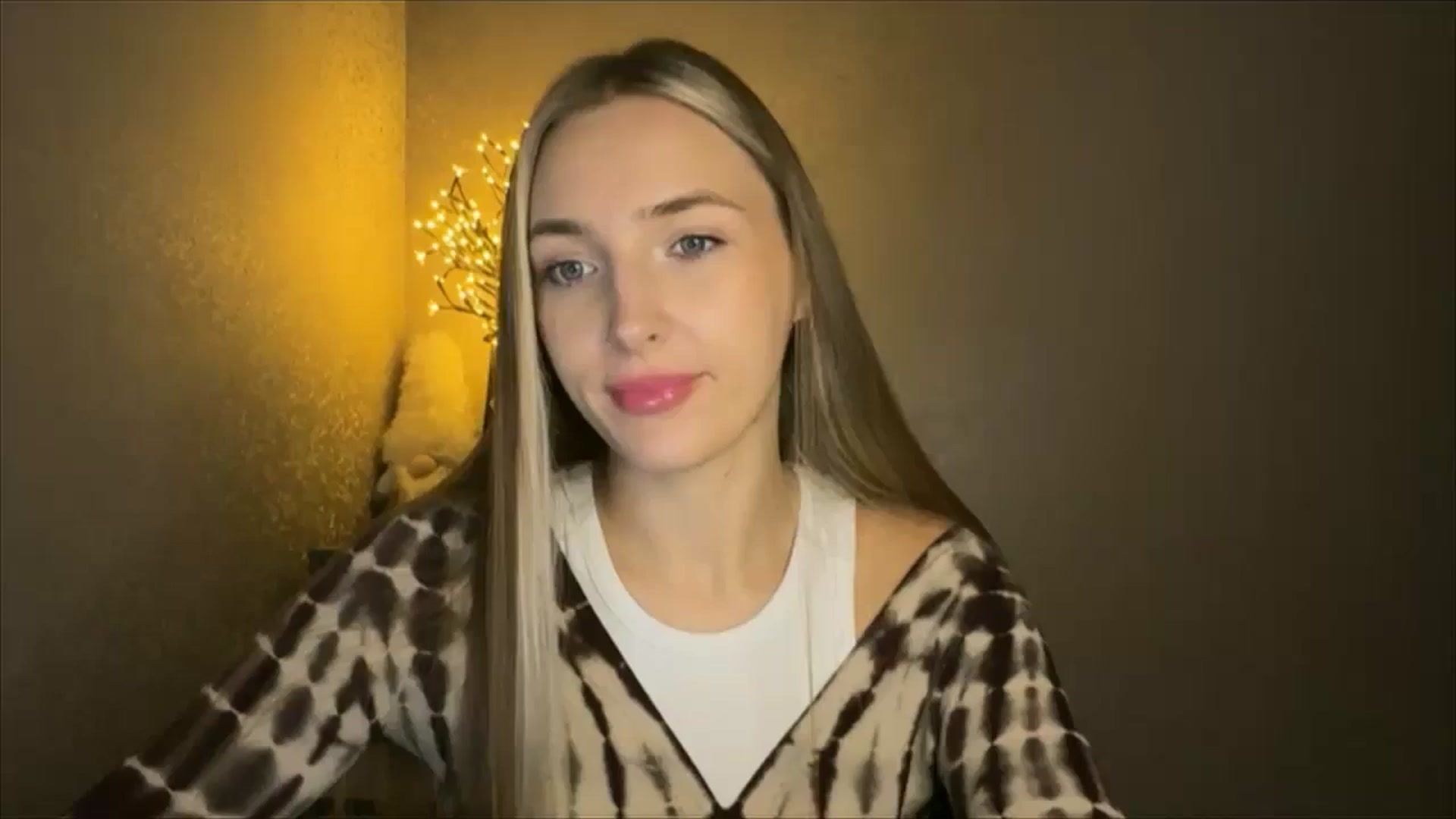 Gallery image thumbnail from My_Diana's myfreecams stream on, 10/20/2024, 22:02 image 2 of 20