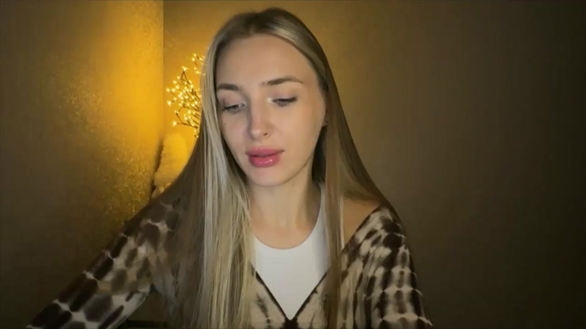 Gallery image thumbnail from My_Diana's myfreecams stream on, 10/20/2024, 22:02 image 4 of 20