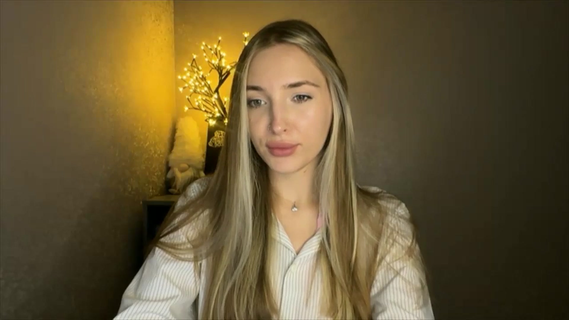 Gallery image thumbnail from My_Diana's myfreecams stream on, 10/22/2024, 22:17 image 3 of 20