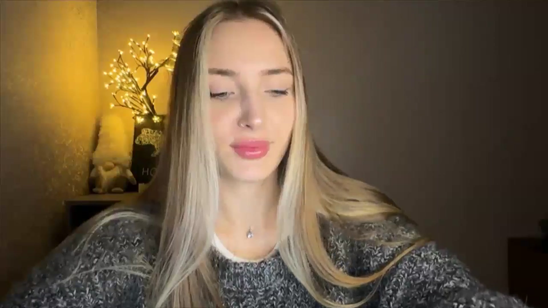Gallery image thumbnail from My_Diana's myfreecams stream on, 10/23/2024, 20:48 image 15 of 20