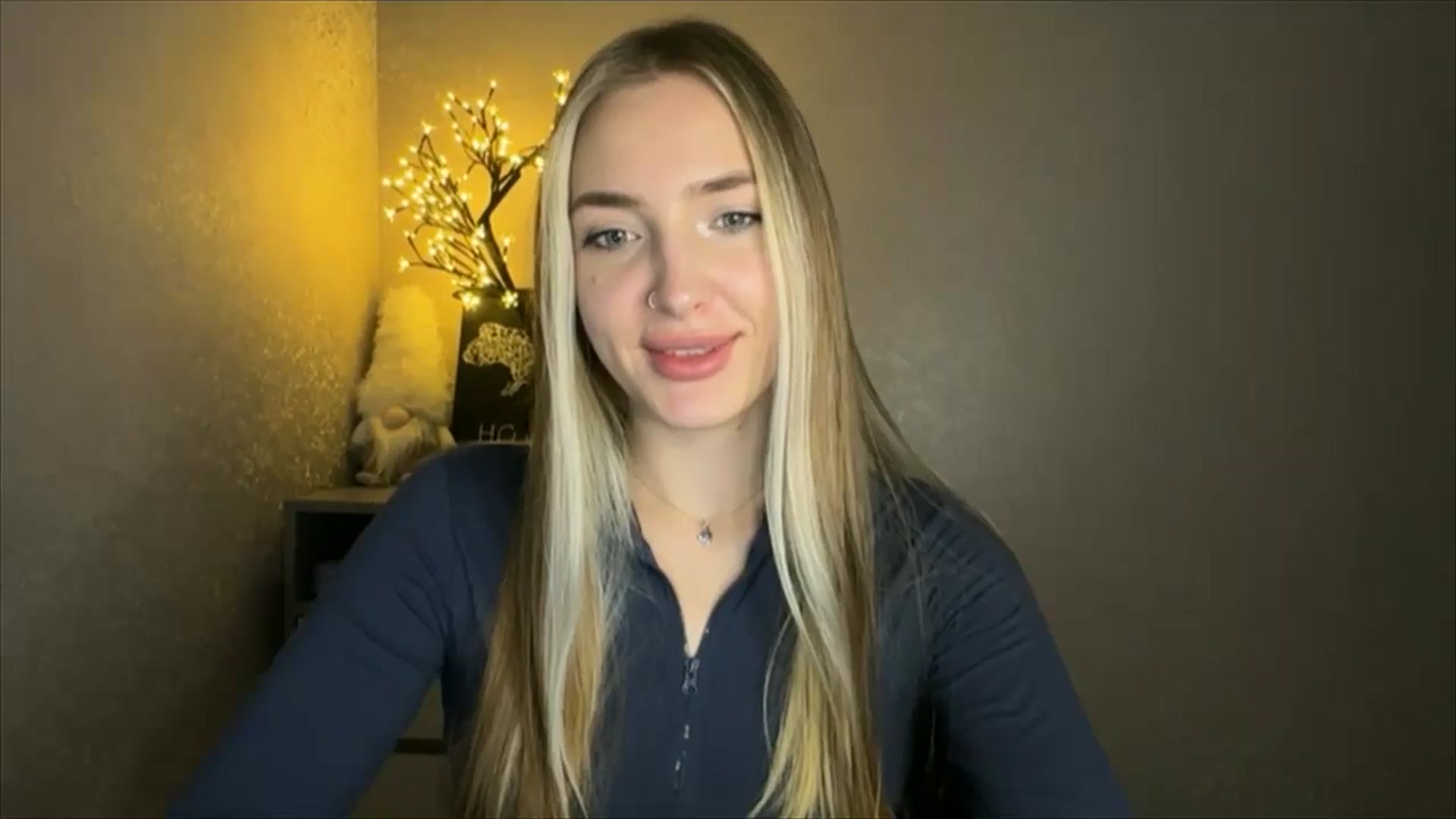 Gallery image thumbnail from My_Diana's myfreecams stream on, 10/24/2024, 20:53 image 19 of 20