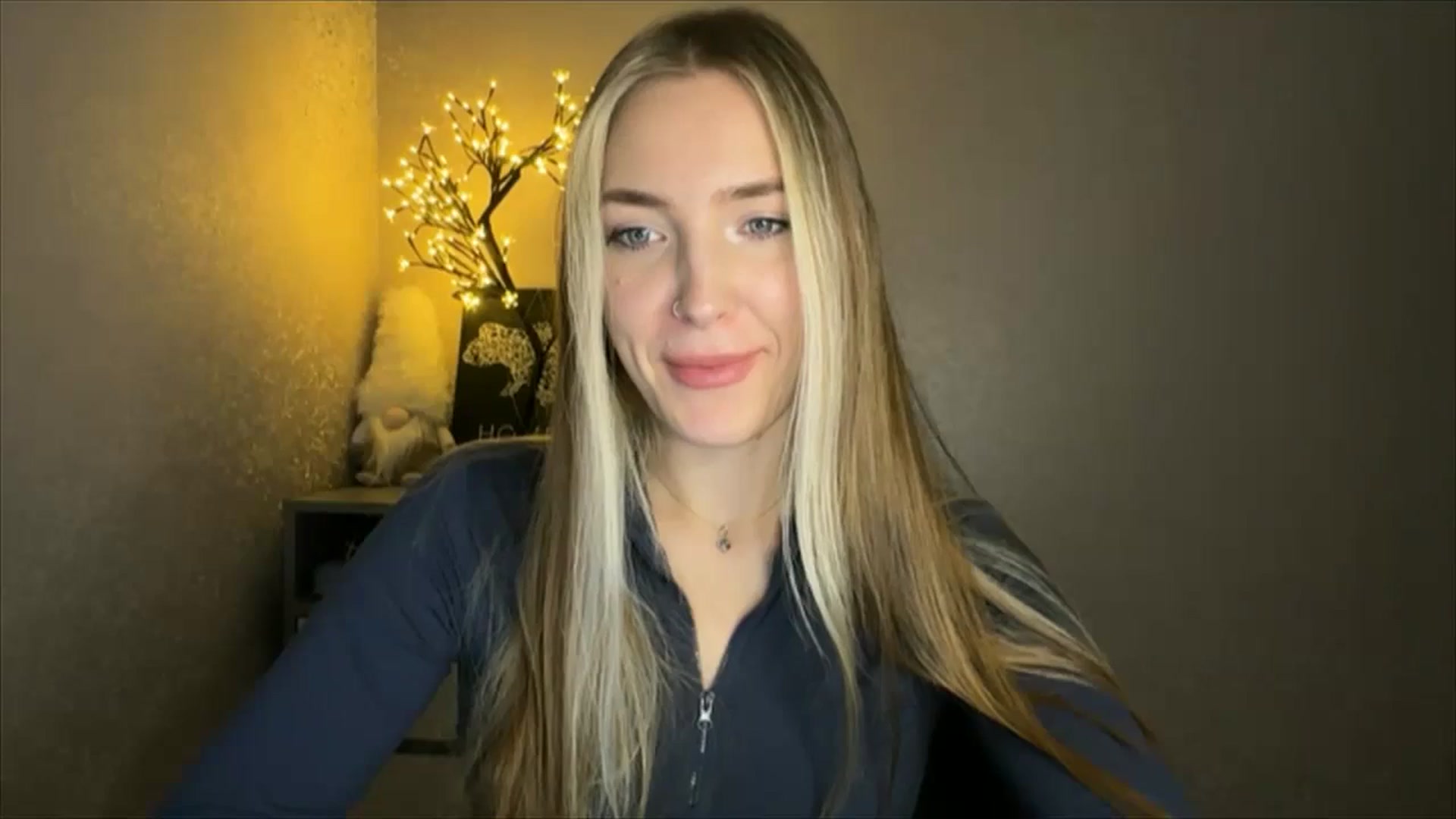 Gallery image thumbnail from My_Diana's myfreecams stream on, 10/24/2024, 20:53 image 15 of 20