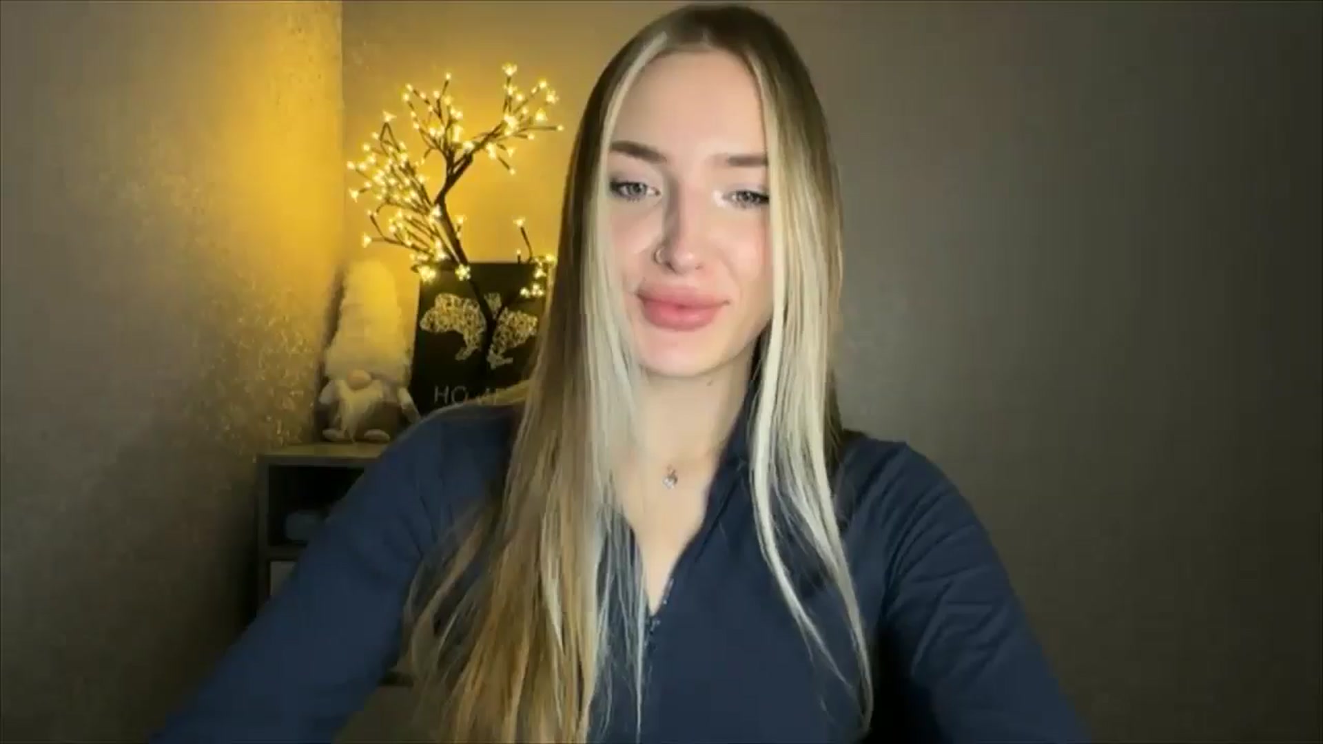 Gallery image thumbnail from My_Diana's myfreecams stream on, 10/24/2024, 20:53 image 12 of 20