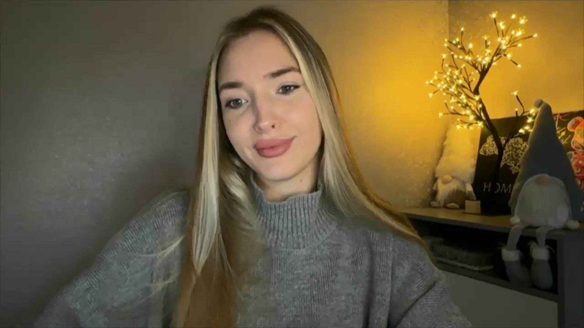 Gallery image thumbnail from My_Diana's myfreecams stream on, 10/25/2024, 12:40 image 10 of 20