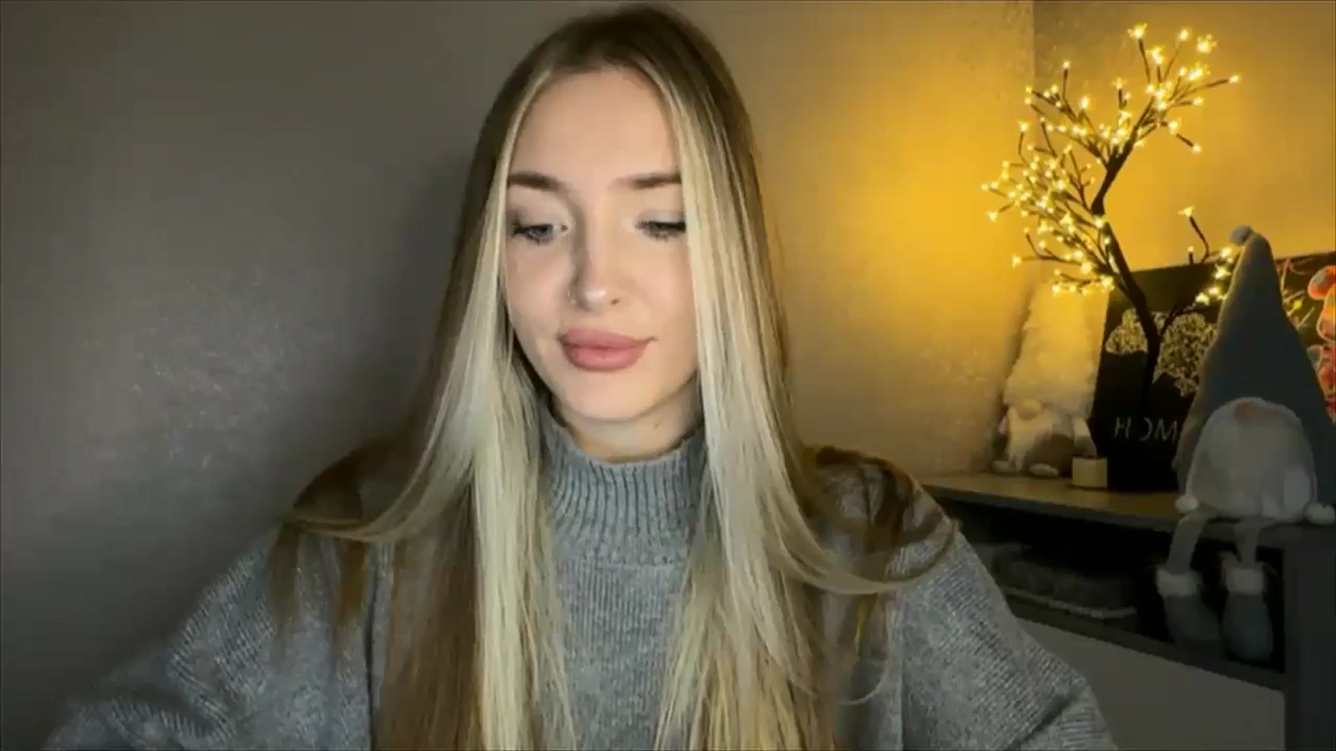 Gallery image thumbnail from My_Diana's myfreecams stream on, 10/25/2024, 13:15 image 8 of 20