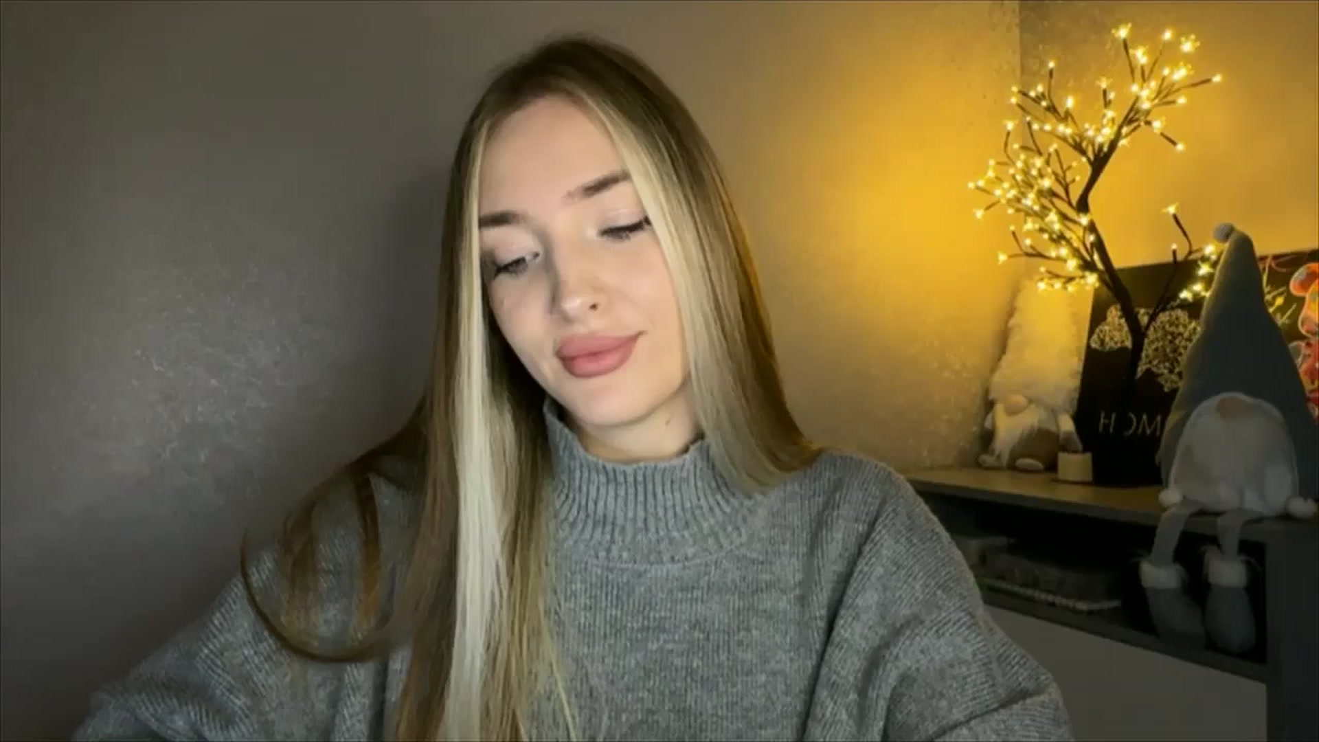 Gallery image thumbnail from My_Diana's myfreecams stream on, 10/25/2024, 13:15 image 14 of 20