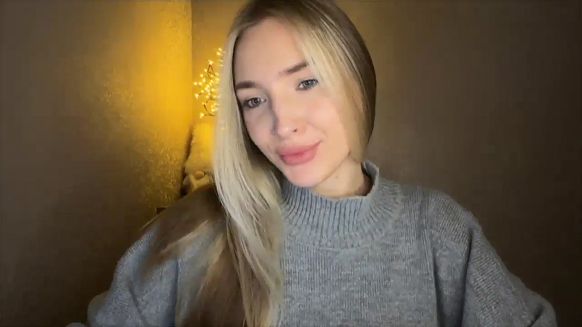 Gallery image thumbnail from My_Diana's myfreecams stream on, 10/25/2024, 20:43 image 18 of 20