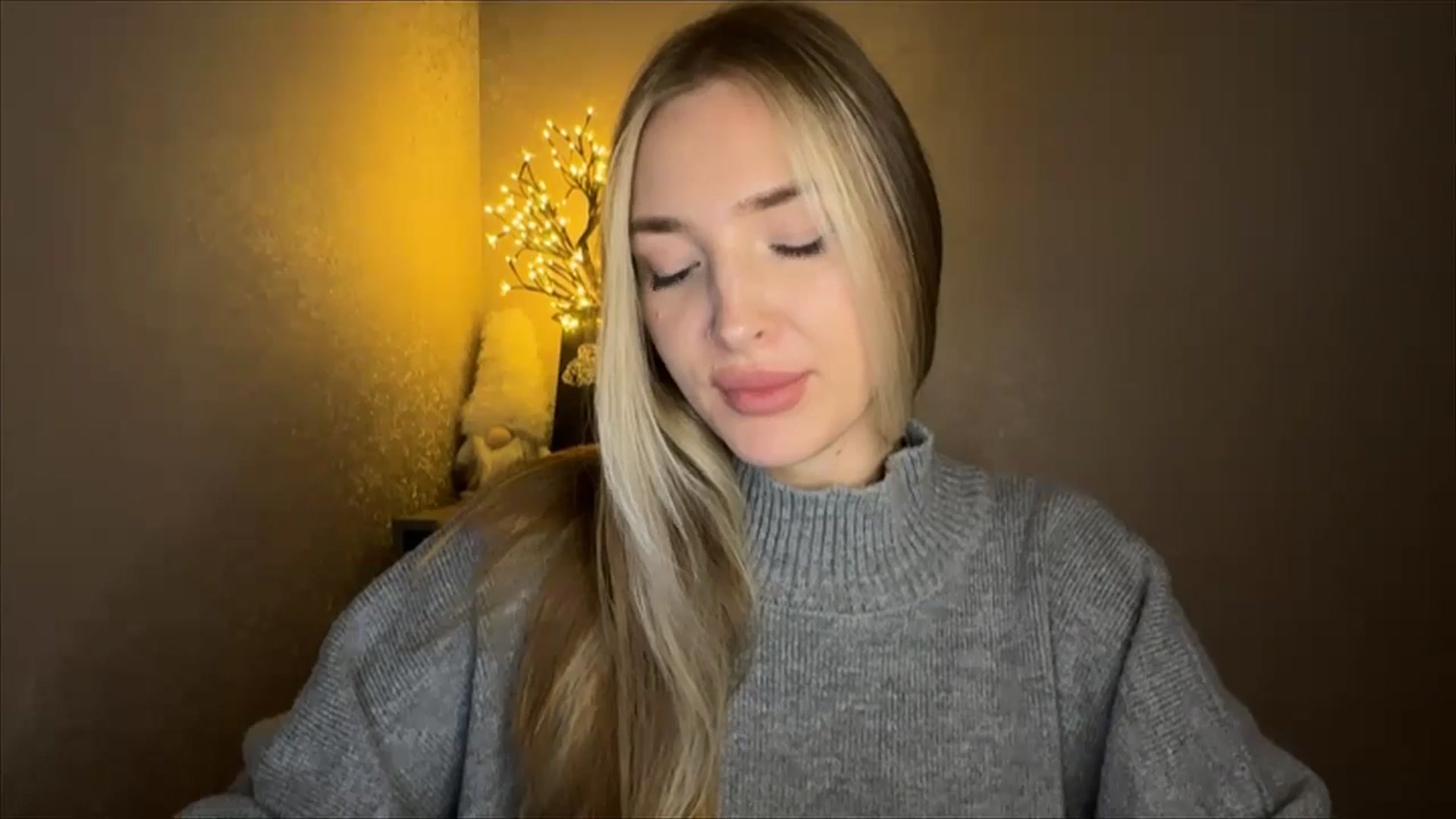 Gallery image thumbnail from My_Diana's myfreecams stream on, 10/25/2024, 20:43 image 20 of 20