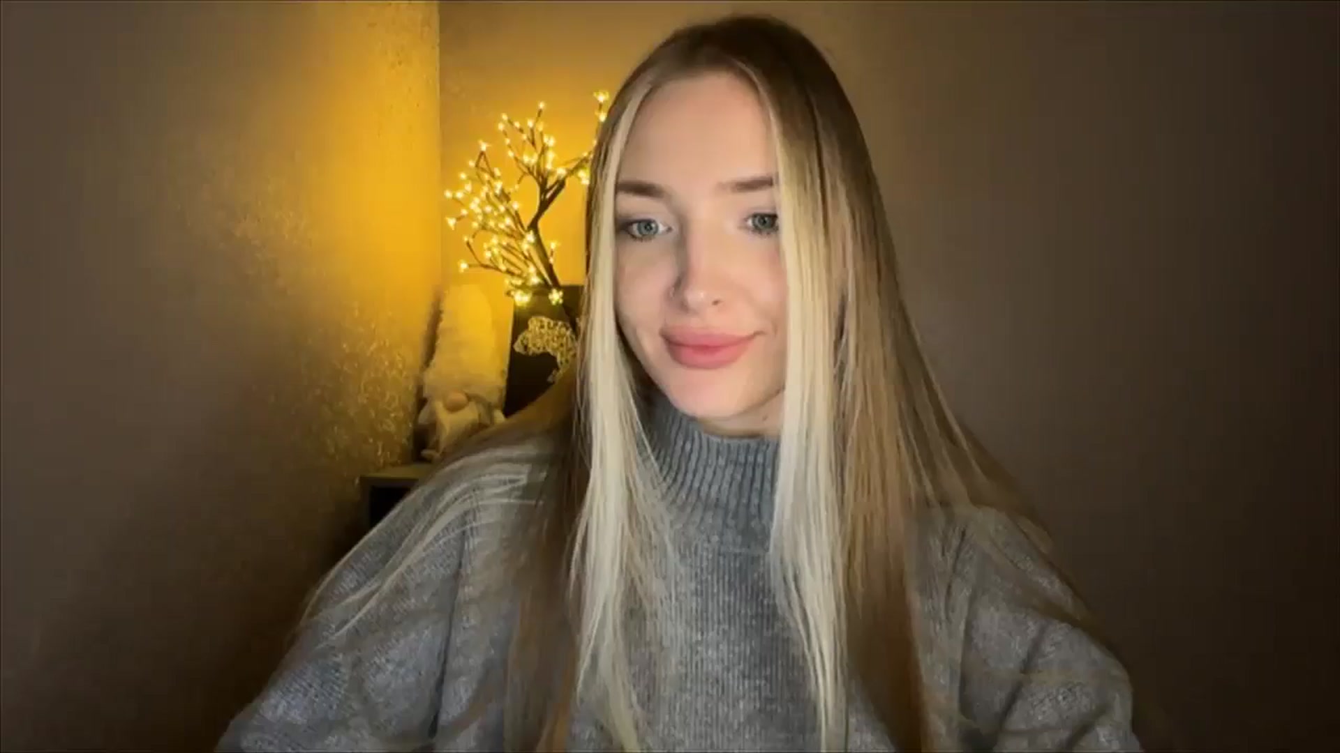 Gallery image thumbnail from My_Diana's myfreecams stream on, 10/25/2024, 22:00 image 14 of 20