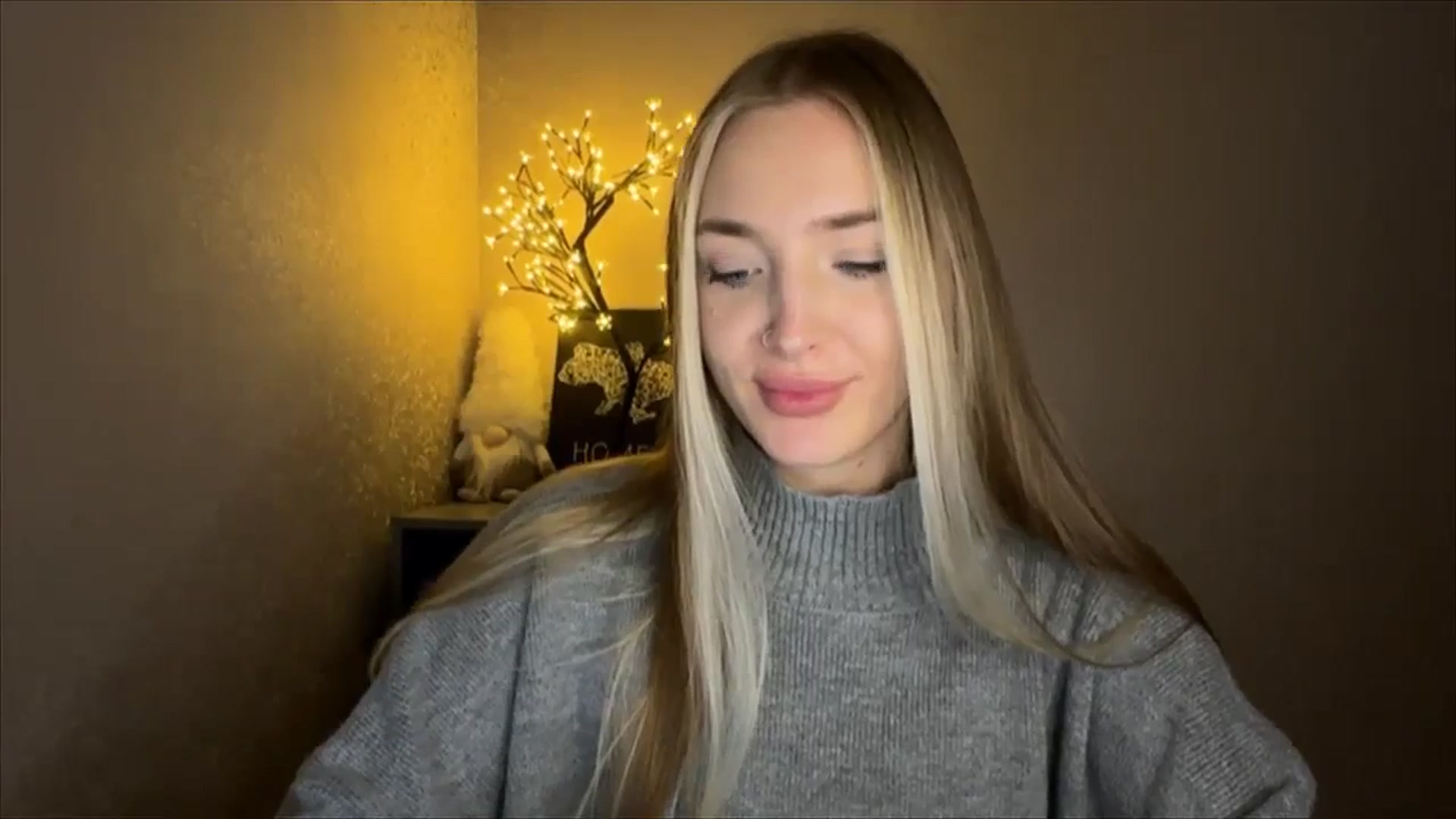 Gallery image thumbnail from My_Diana's myfreecams stream on, 10/25/2024, 22:00 image 19 of 20