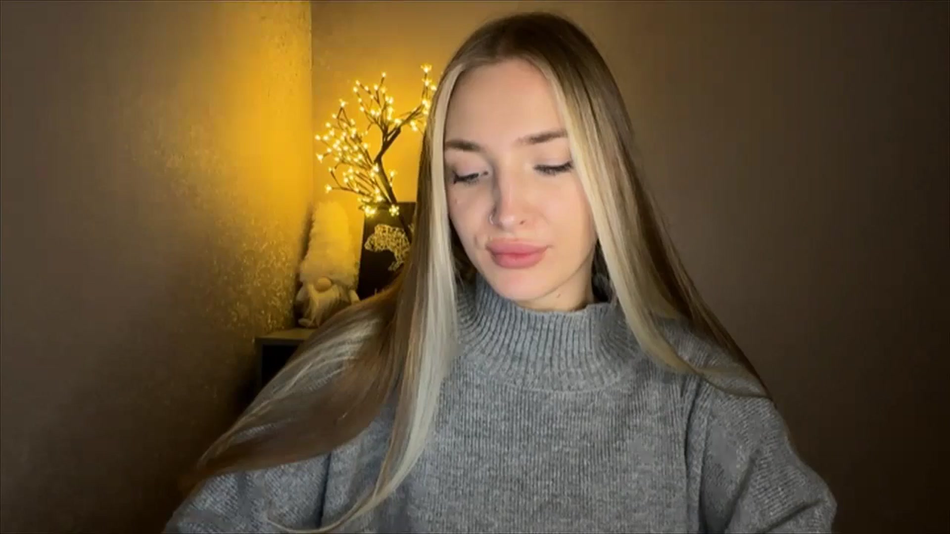 Gallery image thumbnail from My_Diana's myfreecams stream on, 10/25/2024, 22:00 image 18 of 20