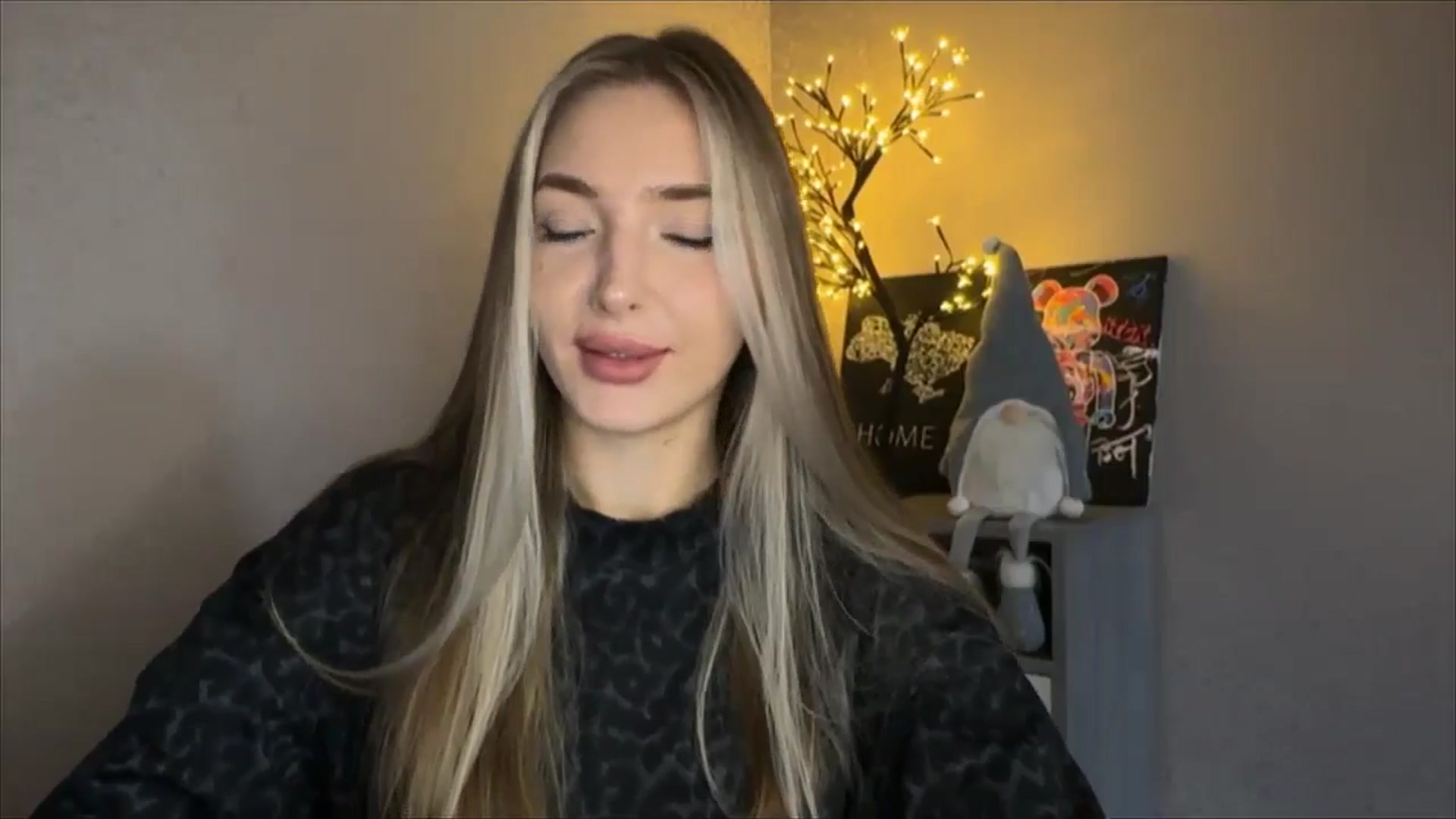Gallery image thumbnail from My_Diana's myfreecams stream on, 10/26/2024, 13:50 image 9 of 20