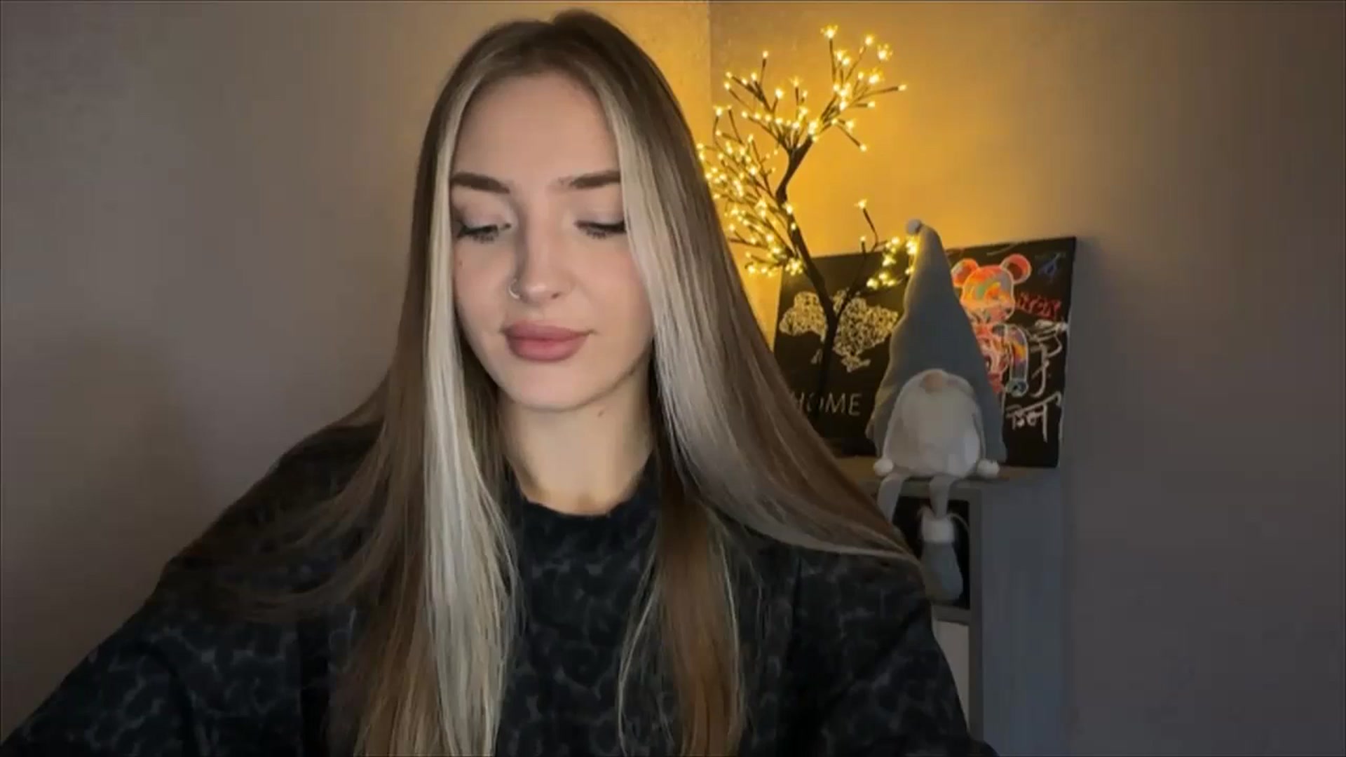 Gallery image thumbnail from My_Diana's myfreecams stream on, 10/26/2024, 13:50 image 12 of 20