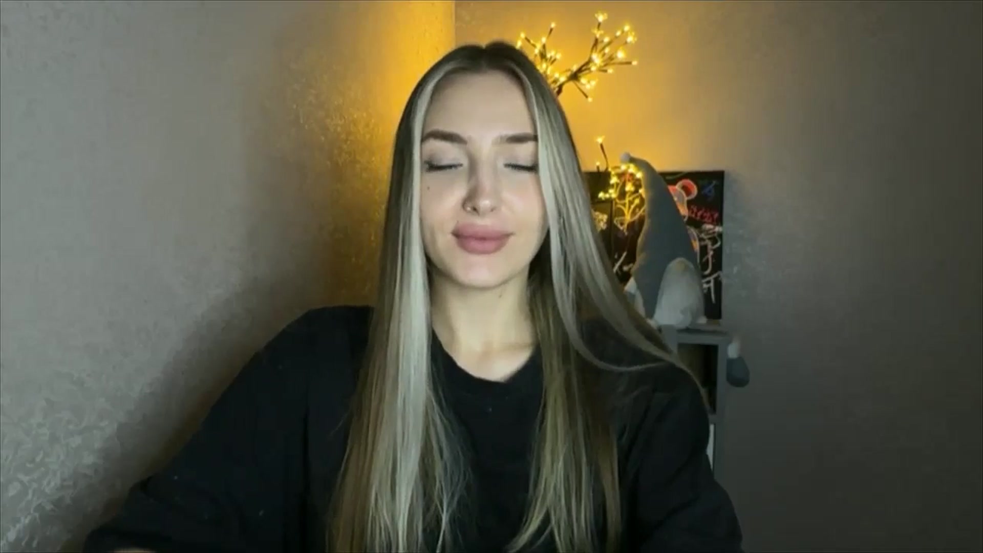 Gallery image thumbnail from My_Diana's myfreecams stream on, 10/26/2024, 20:38 image 2 of 20