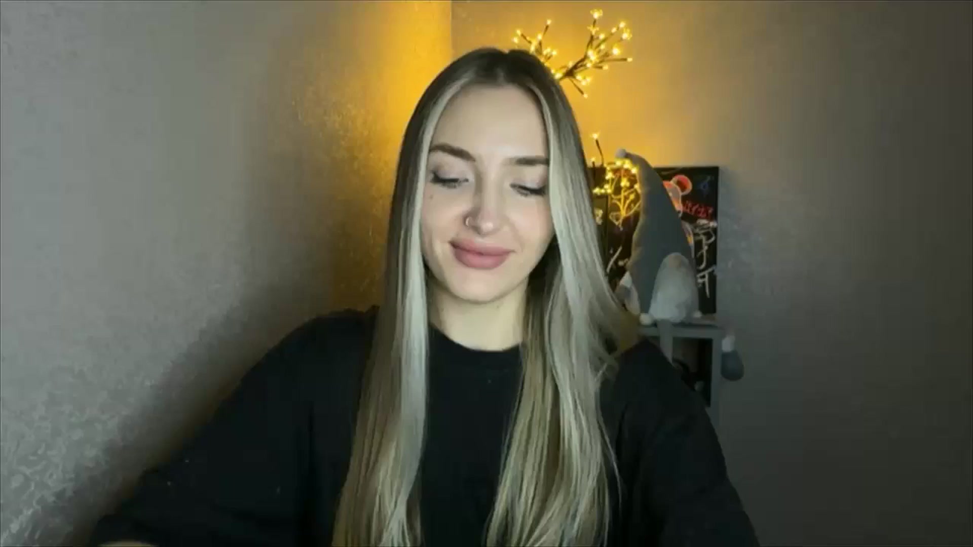Gallery image thumbnail from My_Diana's myfreecams stream on, 10/26/2024, 20:38 image 13 of 20