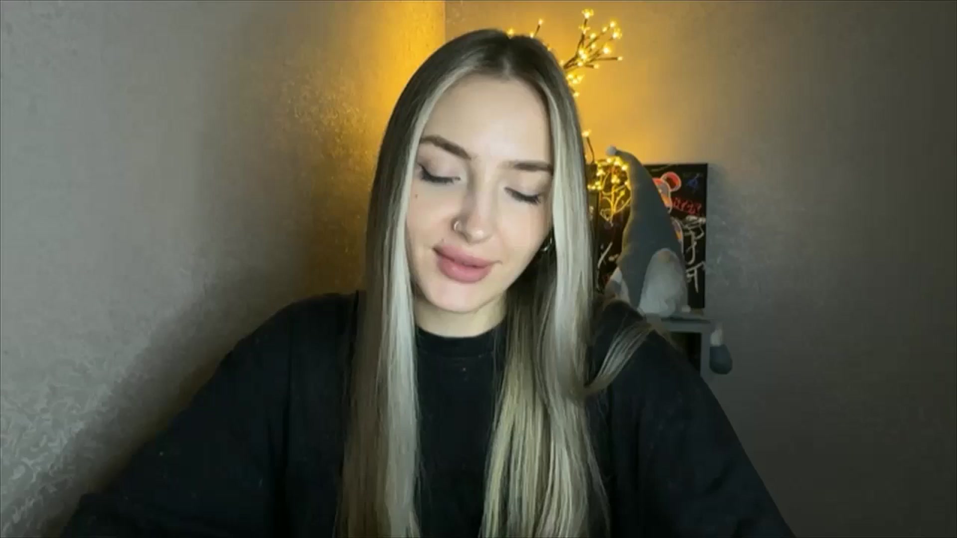 Gallery image thumbnail from My_Diana's myfreecams stream on, 10/26/2024, 20:38 image 20 of 20