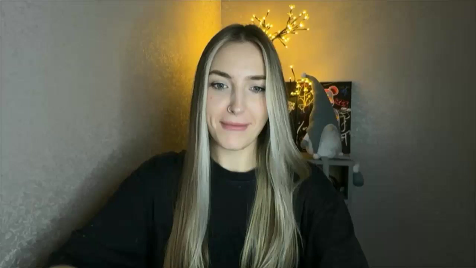Gallery image thumbnail from My_Diana's myfreecams stream on, 10/26/2024, 20:38 image 17 of 20