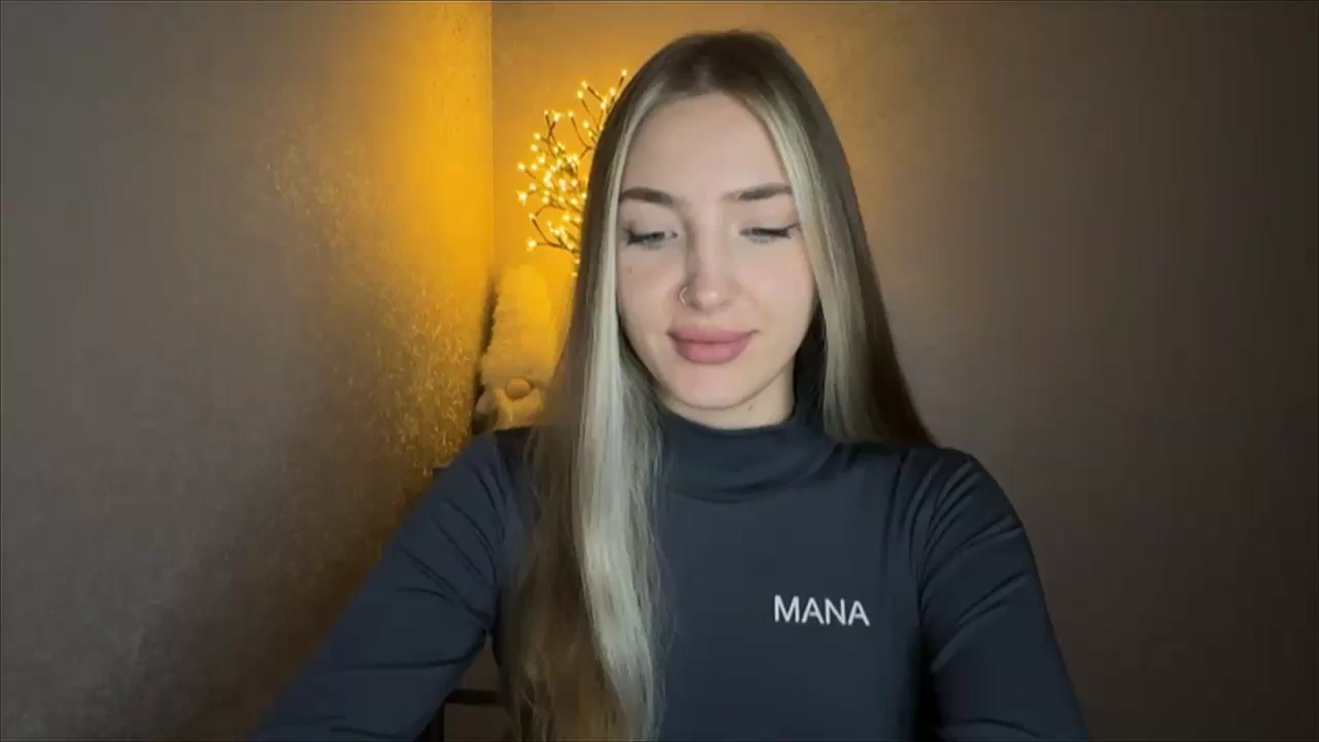 Gallery image thumbnail from My_Diana's myfreecams stream on, 10/27/2024, 21:25 image 4 of 20