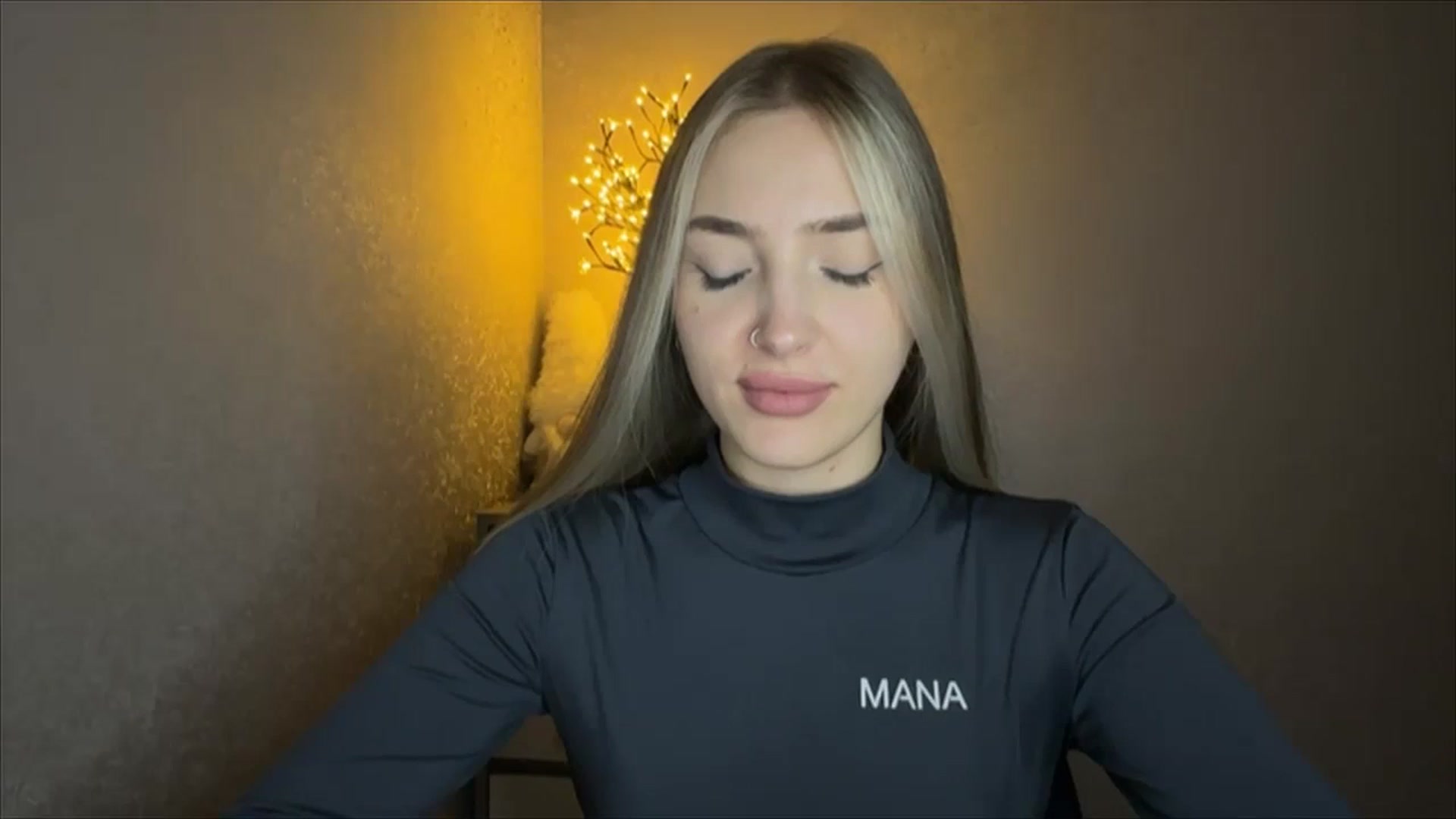 Gallery image thumbnail from My_Diana's myfreecams stream on, 10/27/2024, 21:25 image 17 of 20