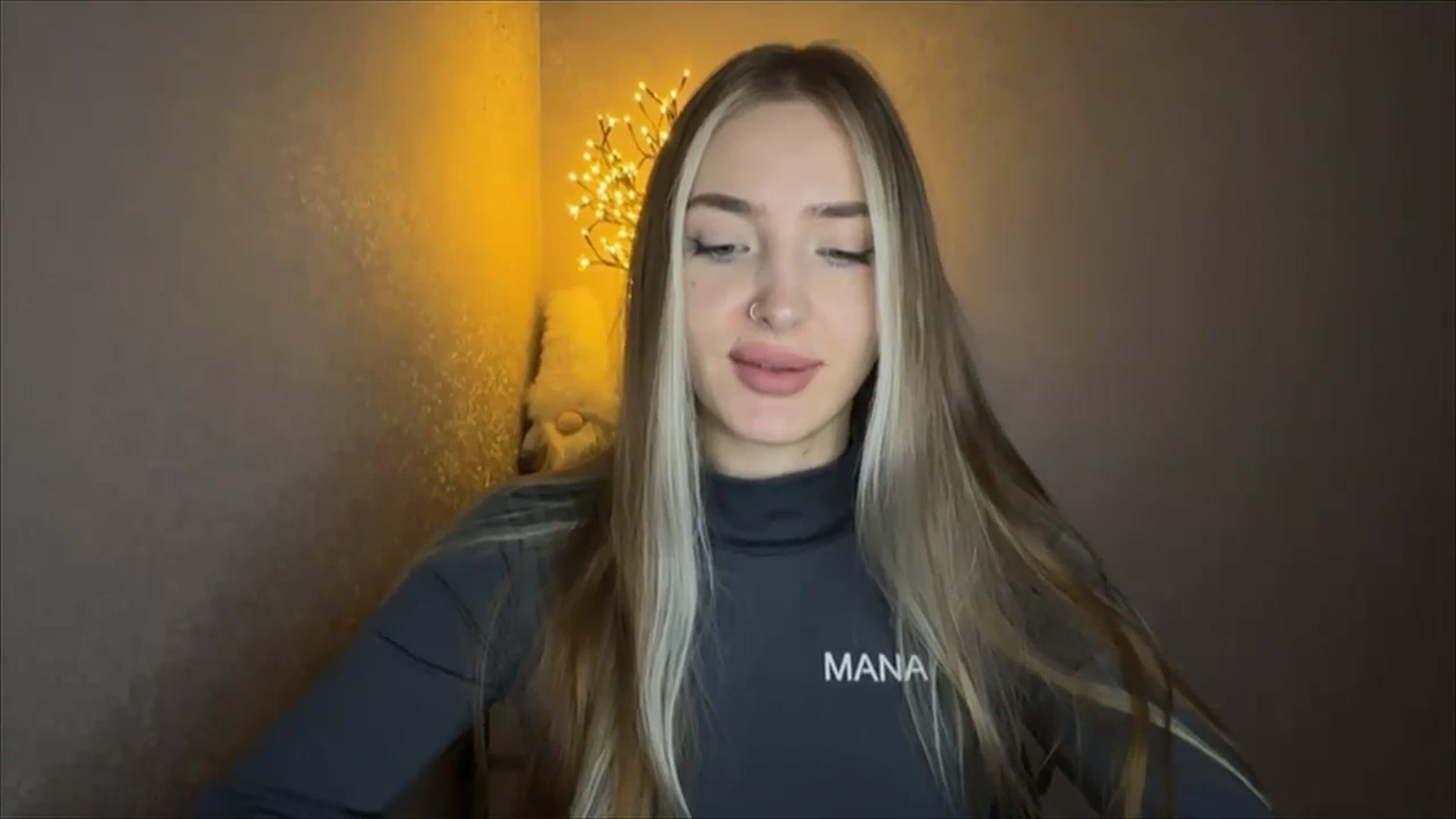 Gallery image thumbnail from My_Diana's myfreecams stream on, 10/27/2024, 22:14 image 8 of 20