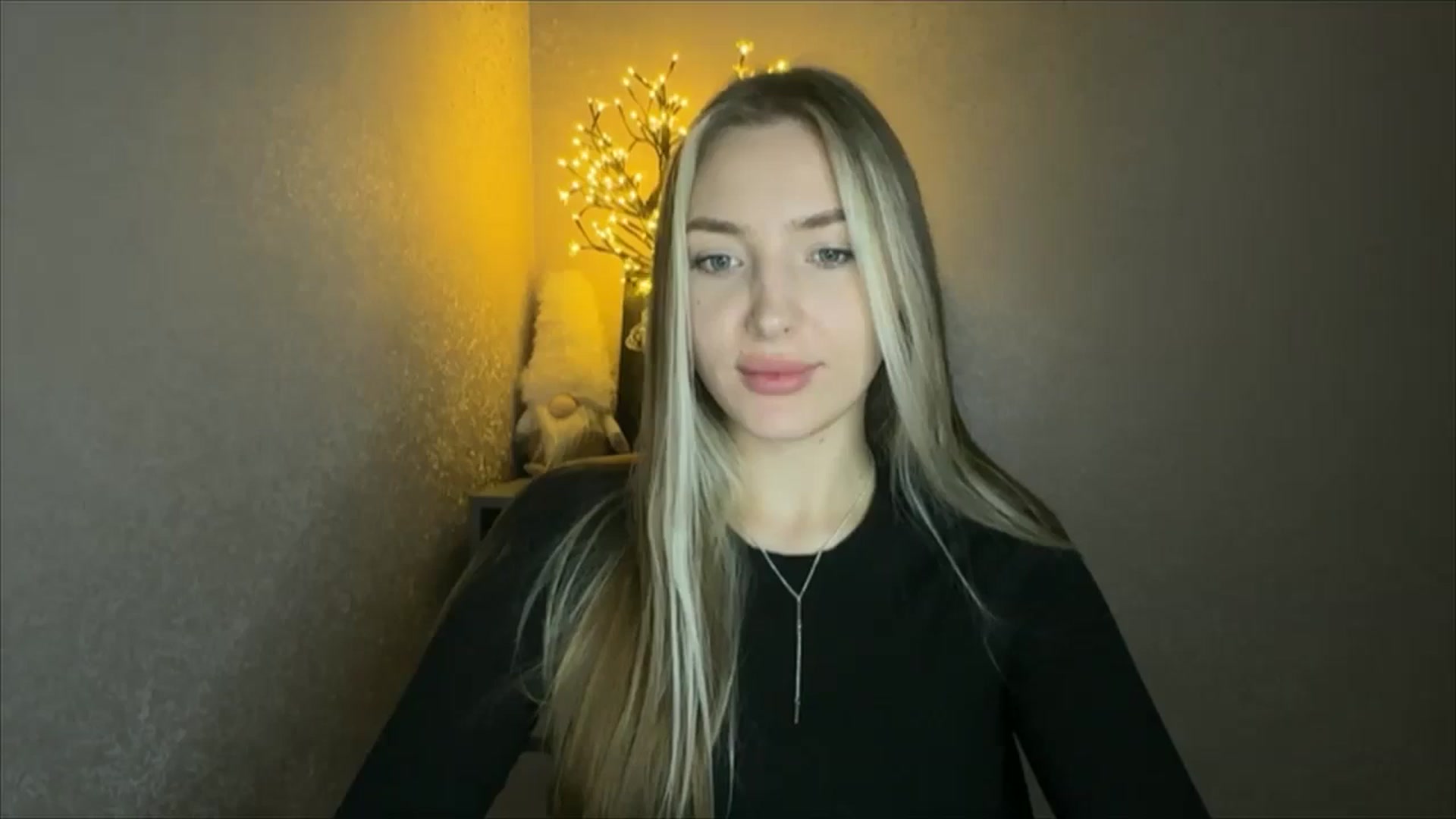 Gallery image thumbnail from My_Diana's myfreecams stream on, 10/29/2024, 20:52 image 1 of 20