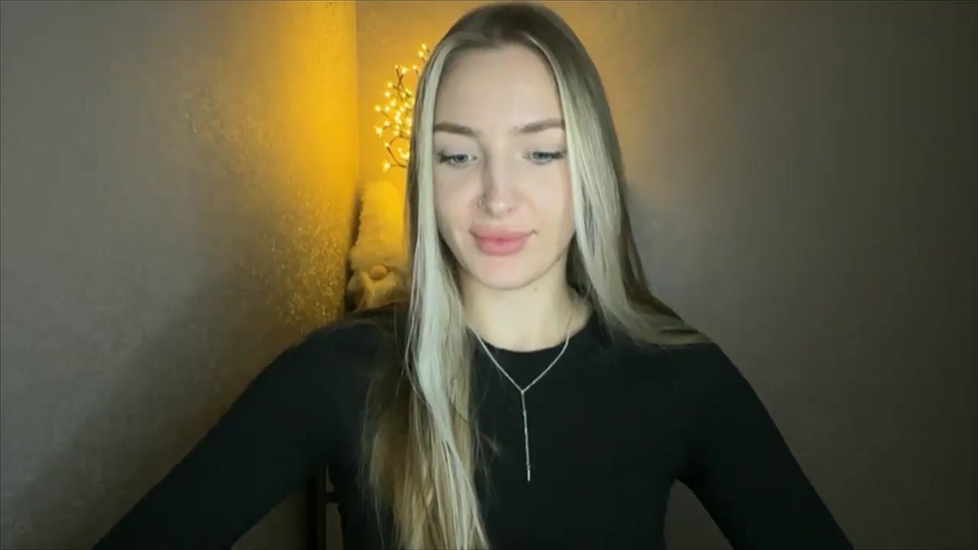 Gallery image thumbnail from My_Diana's myfreecams stream on, 10/29/2024, 22:11 image 5 of 20