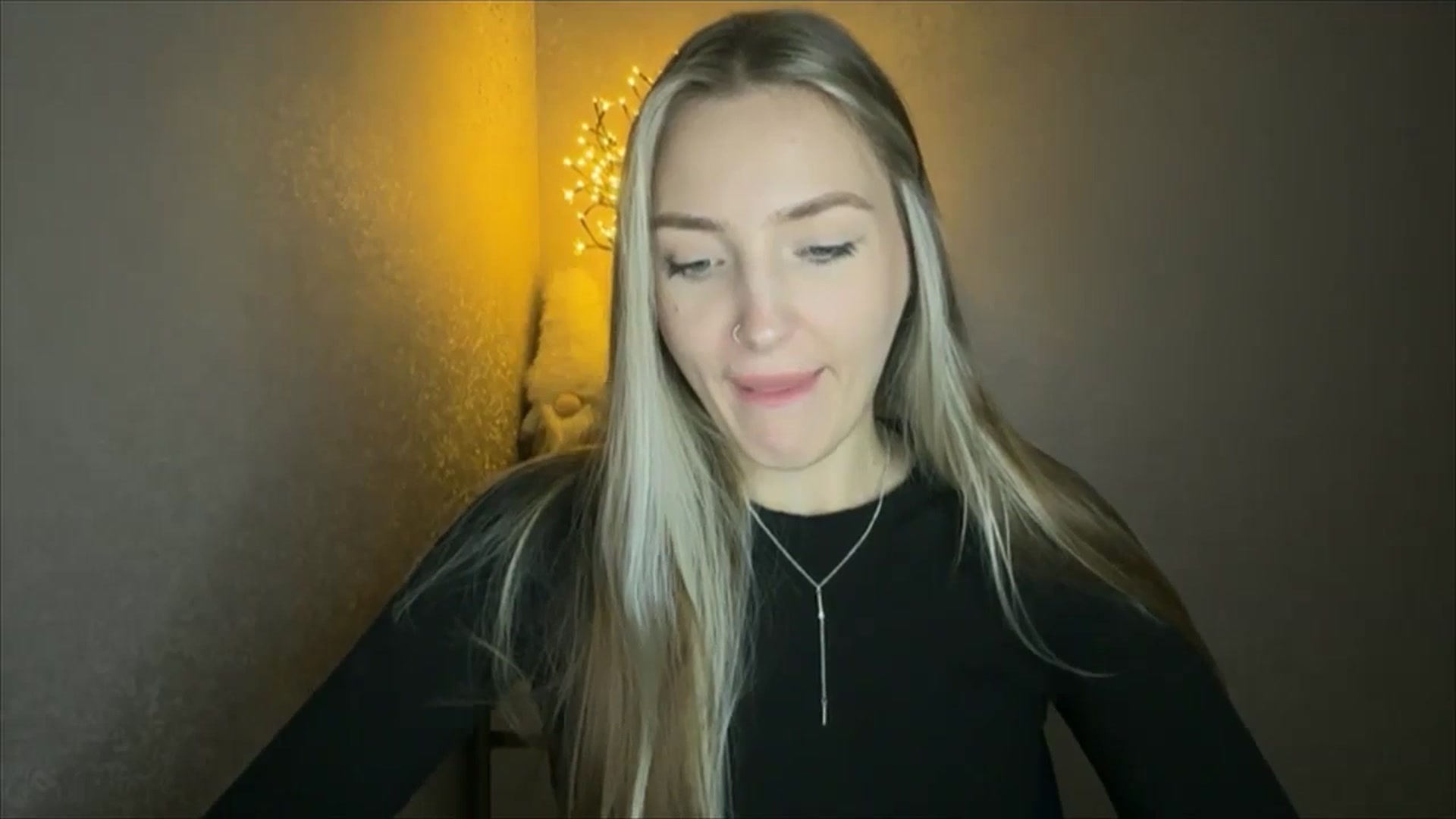 Gallery image thumbnail from My_Diana's myfreecams stream on, 10/29/2024, 22:11 image 14 of 20