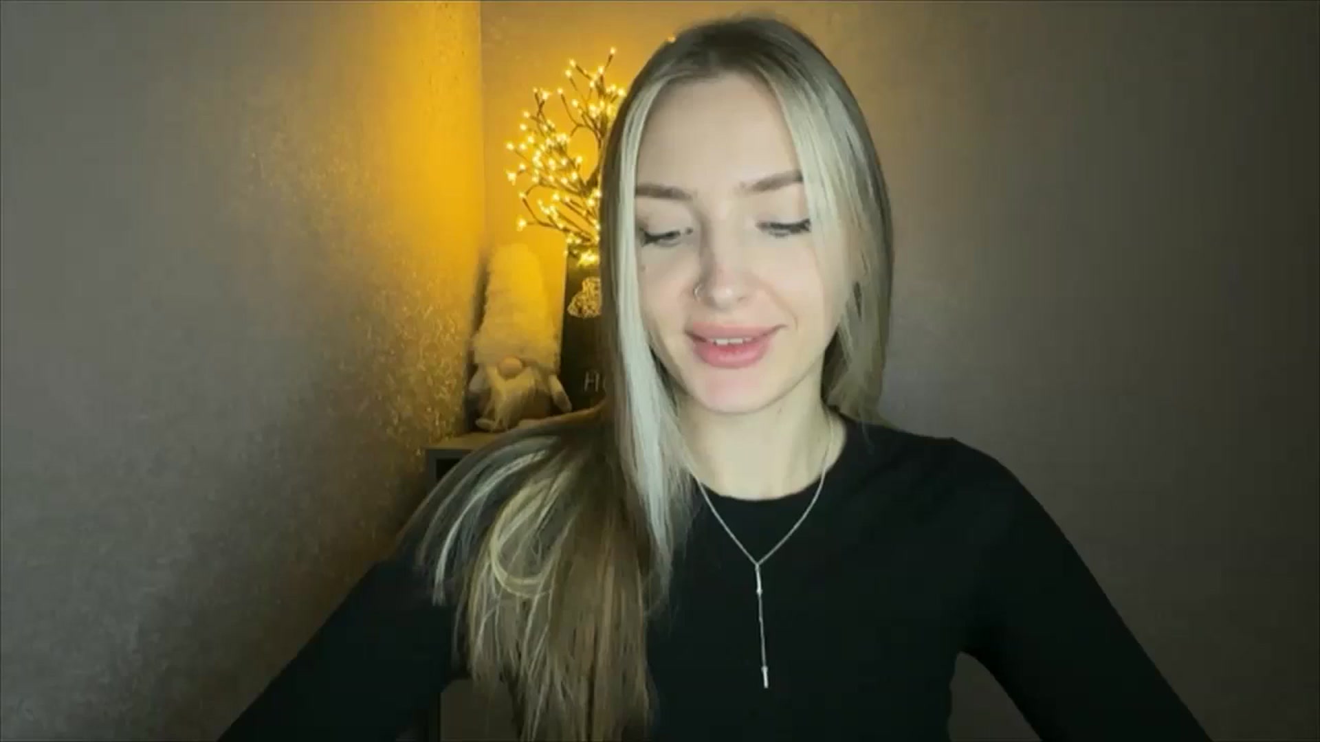 Gallery image thumbnail from My_Diana's myfreecams stream on, 10/29/2024, 22:11 image 1 of 20