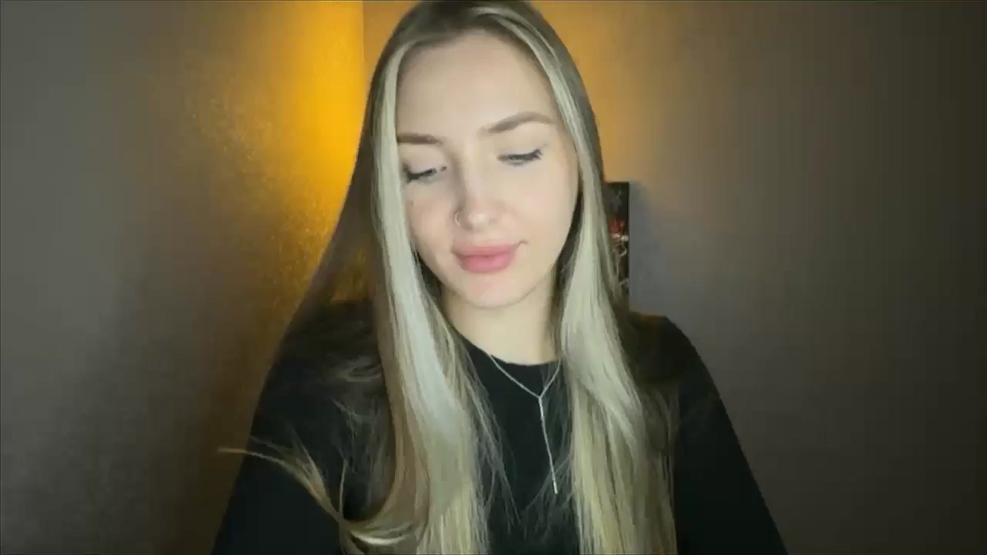 Gallery image thumbnail from My_Diana's myfreecams stream on, 10/29/2024, 23:02 image 20 of 20