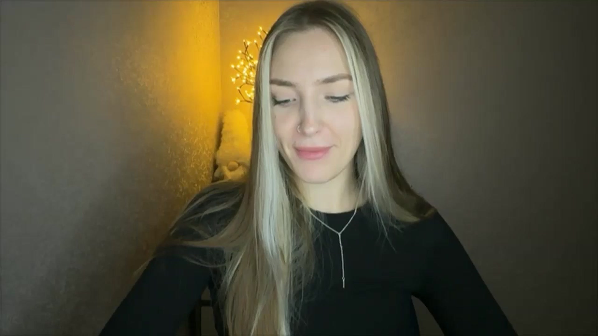 Gallery image thumbnail from My_Diana's myfreecams stream on, 10/29/2024, 23:02 image 1 of 20