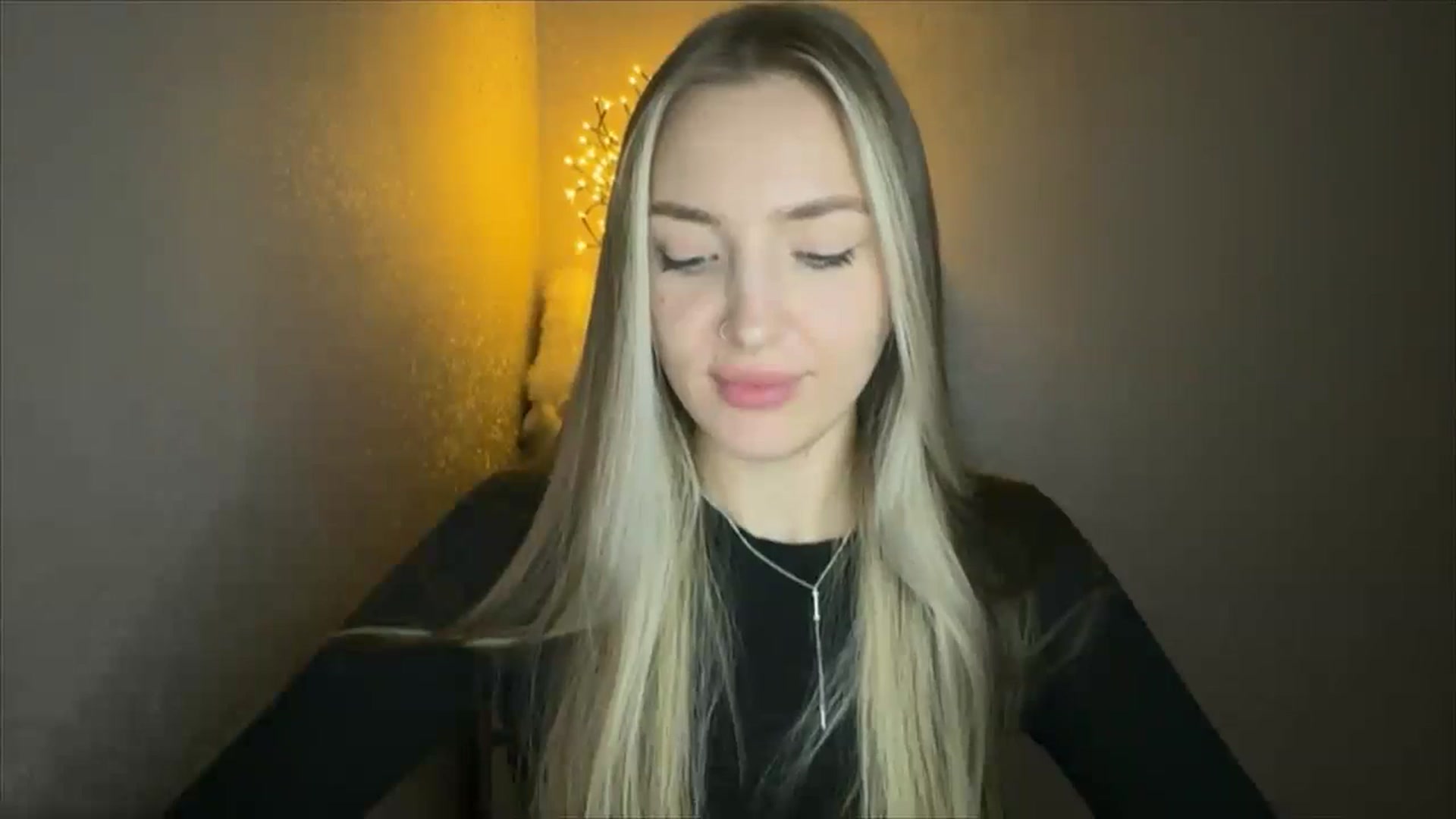 Gallery image thumbnail from My_Diana's myfreecams stream on, 10/29/2024, 23:02 image 15 of 20