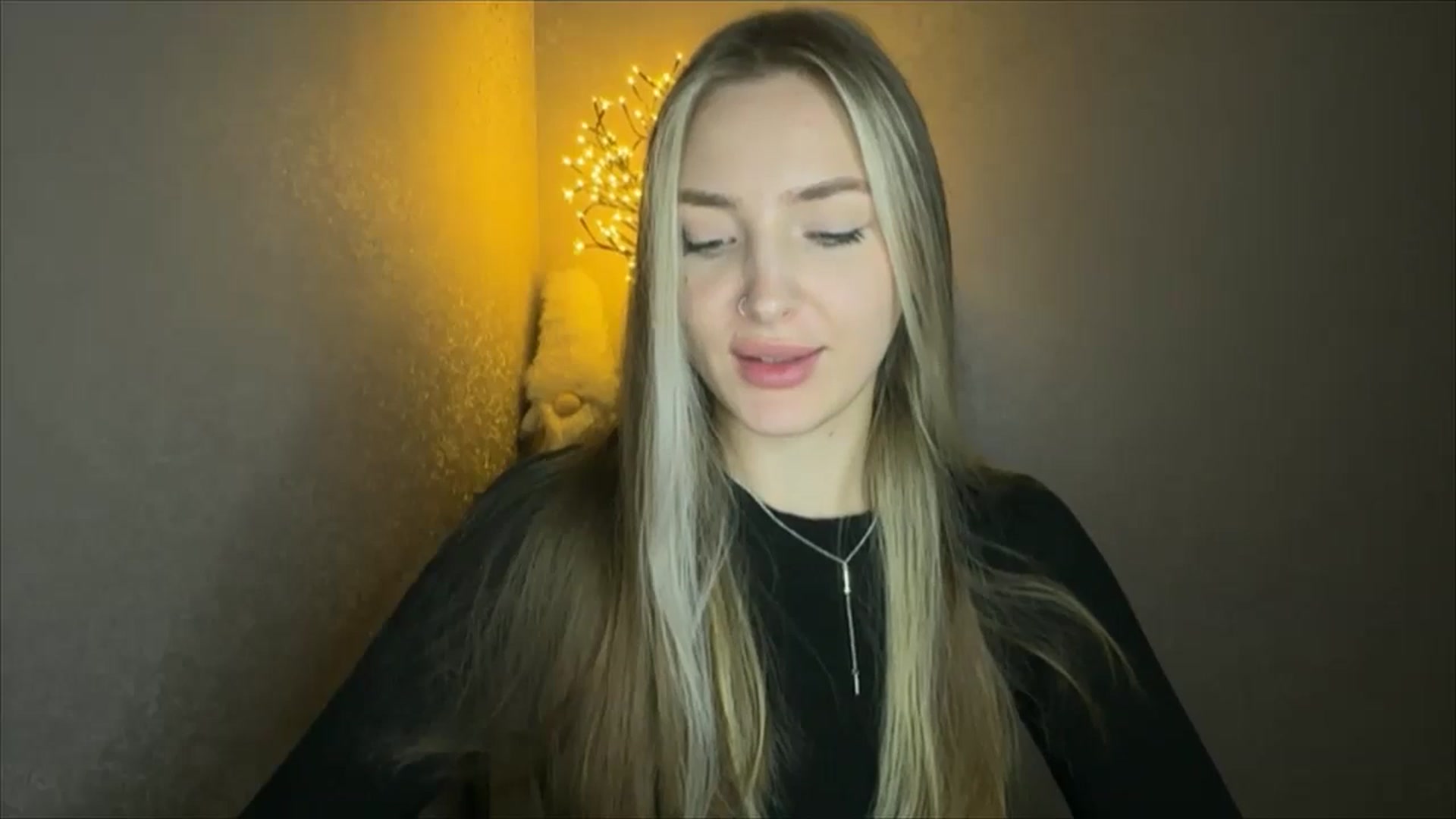 Gallery image thumbnail from My_Diana's myfreecams stream on, 10/29/2024, 23:02 image 8 of 20