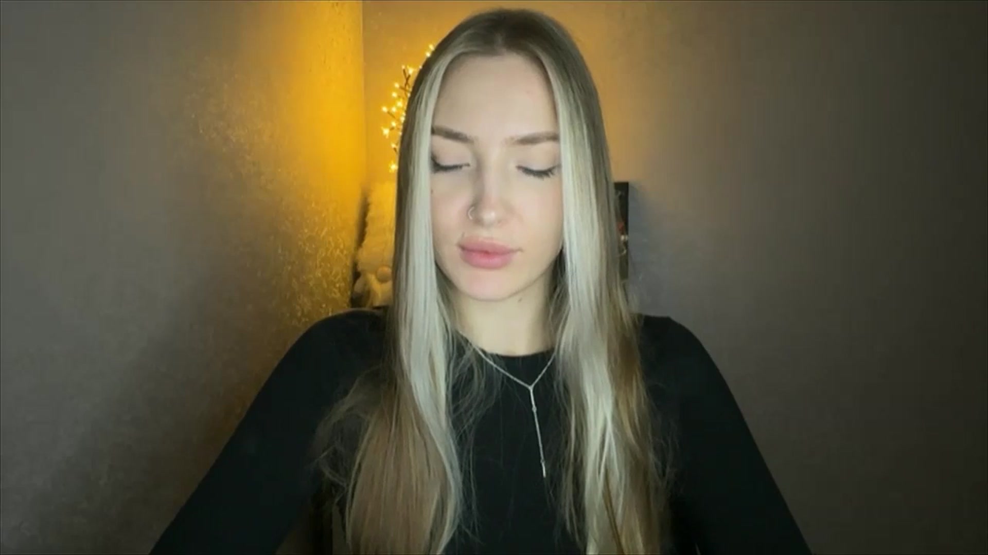 Gallery image thumbnail from My_Diana's myfreecams stream on, 10/29/2024, 23:02 image 5 of 20