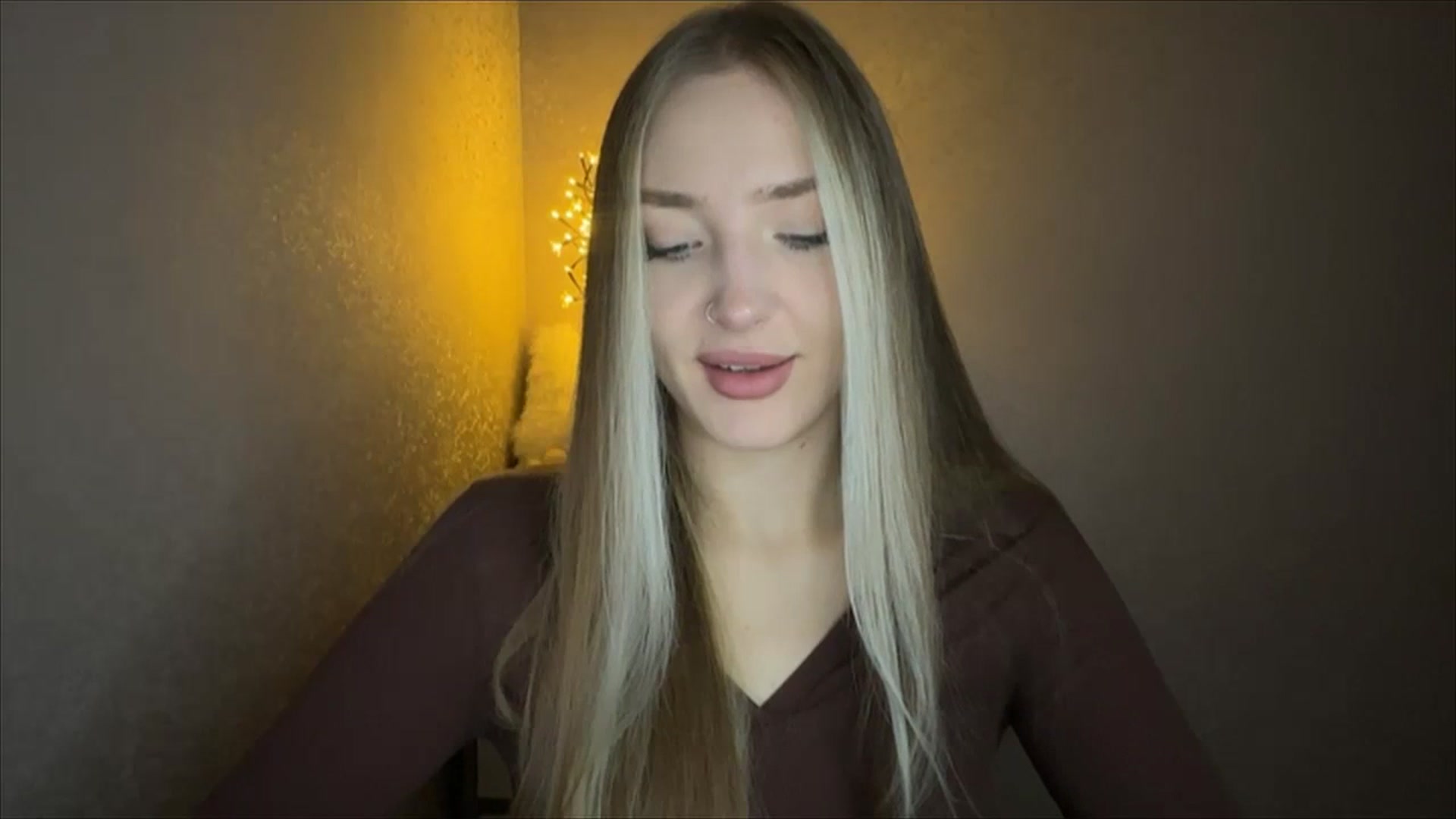 Gallery image thumbnail from My_Diana's myfreecams stream on, 10/30/2024, 14:20 image 12 of 20