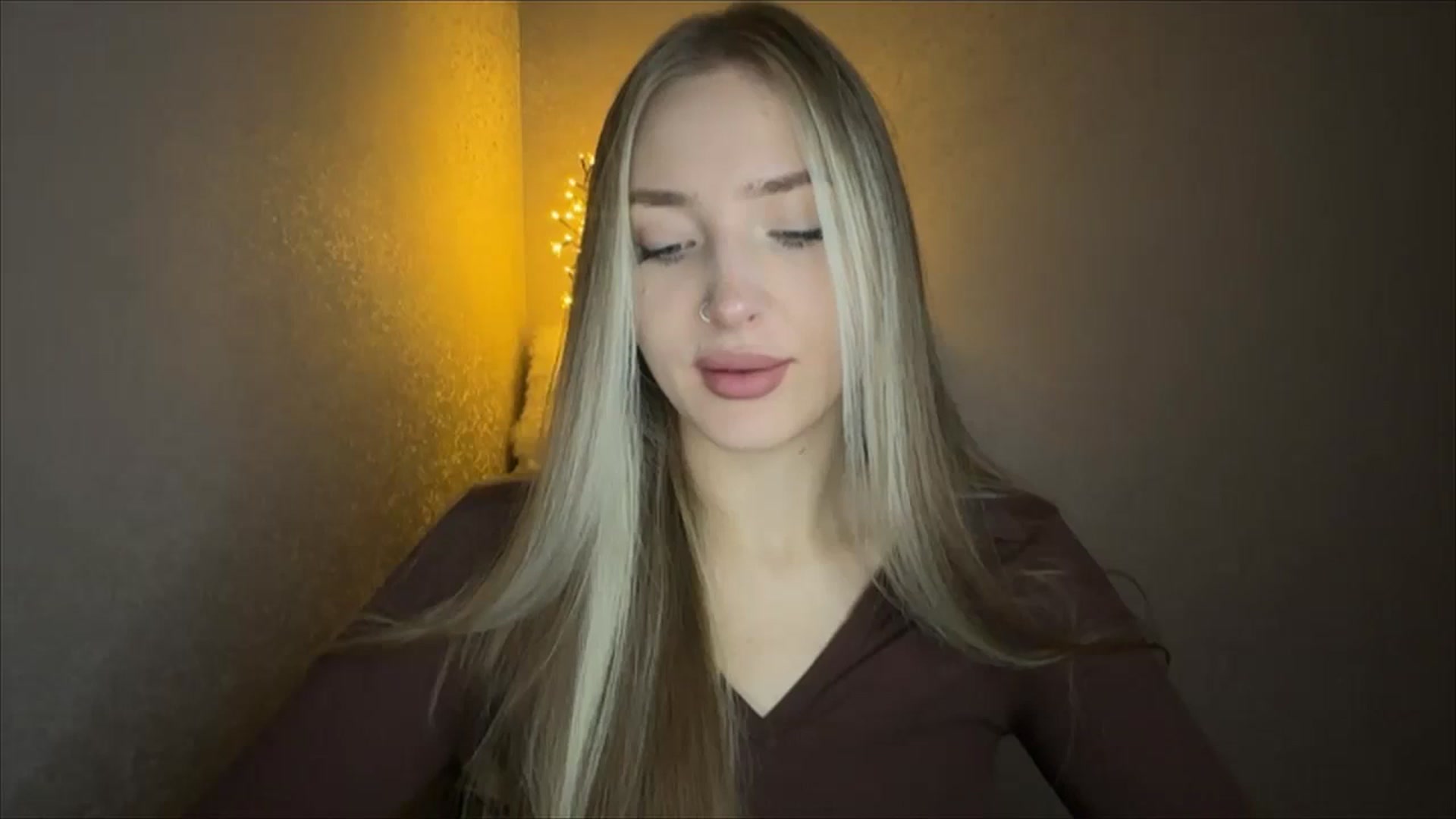 Gallery image thumbnail from My_Diana's myfreecams stream on, 10/30/2024, 14:20 image 6 of 20