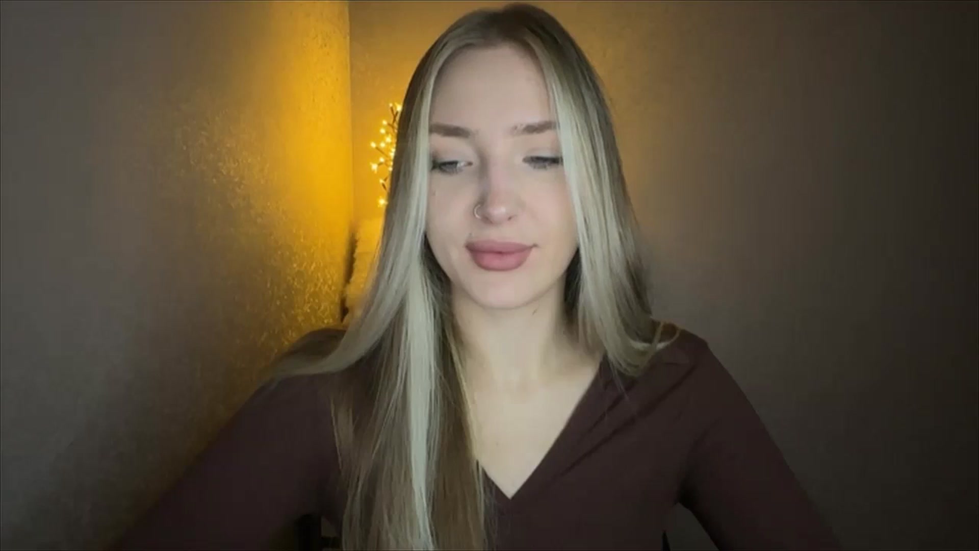 Gallery image thumbnail from My_Diana's myfreecams stream on, 10/30/2024, 14:20 image 5 of 20