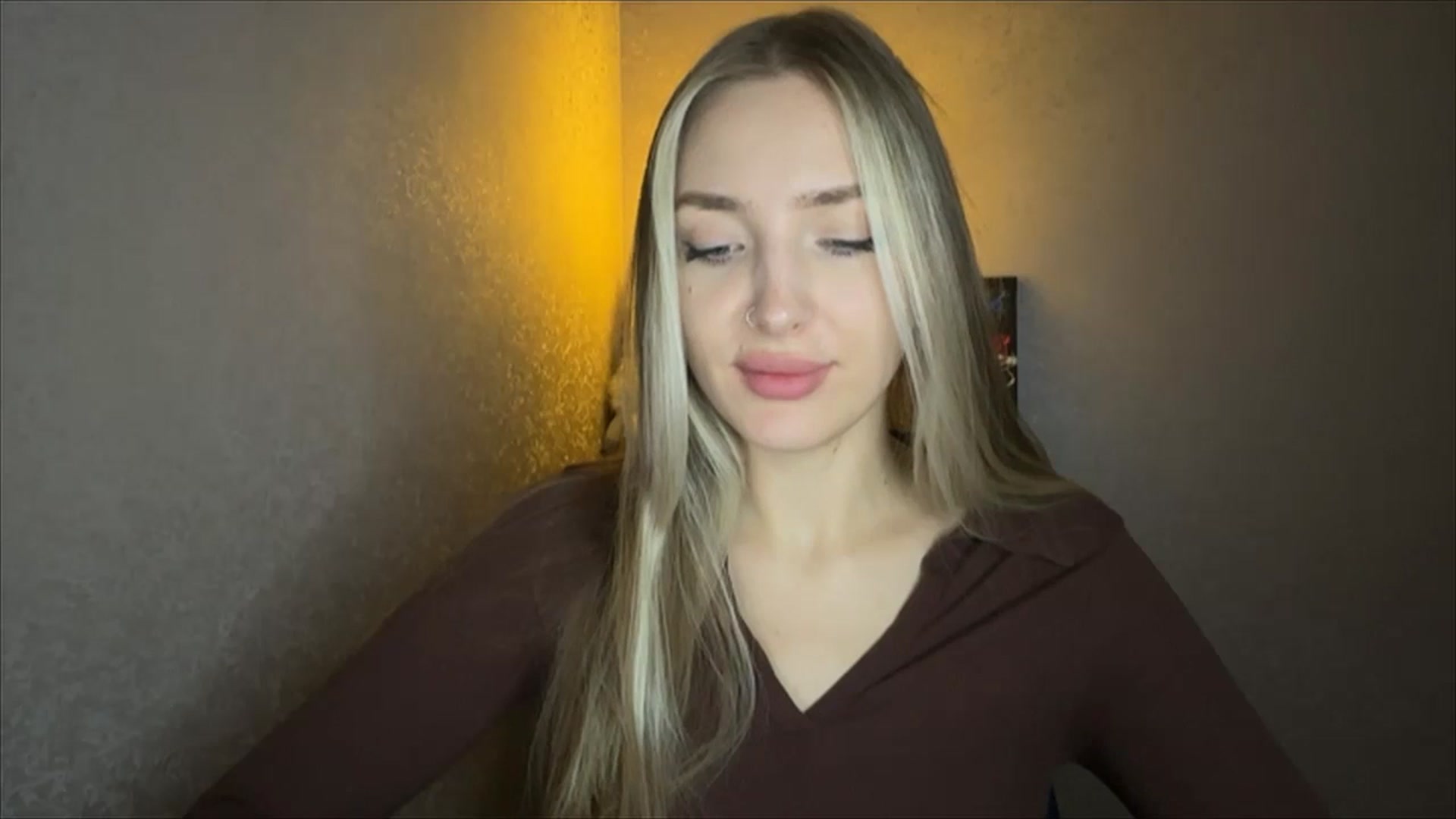 Gallery image thumbnail from My_Diana's myfreecams stream on, 10/30/2024, 21:25 image 10 of 20