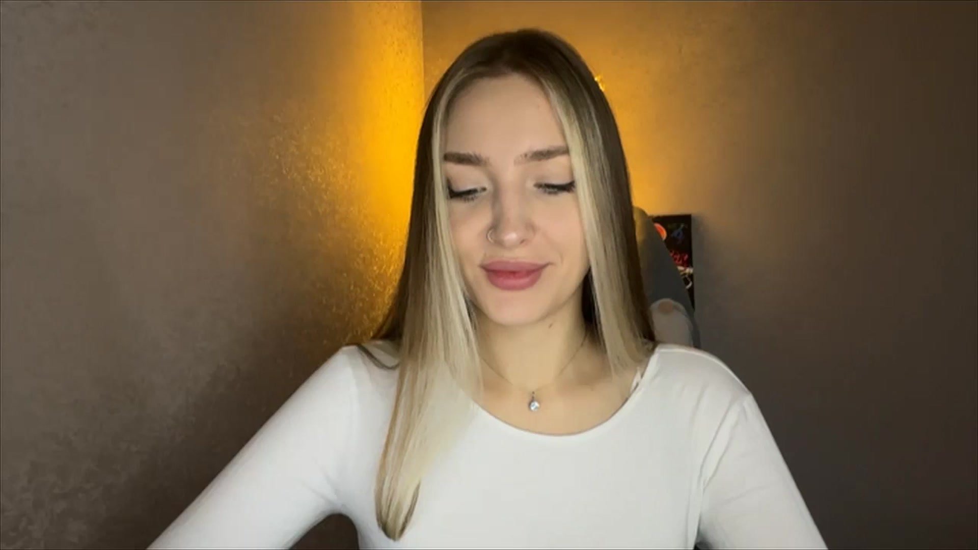 Gallery image thumbnail from My_Diana's myfreecams stream on, 10/31/2024, 13:58 image 2 of 20