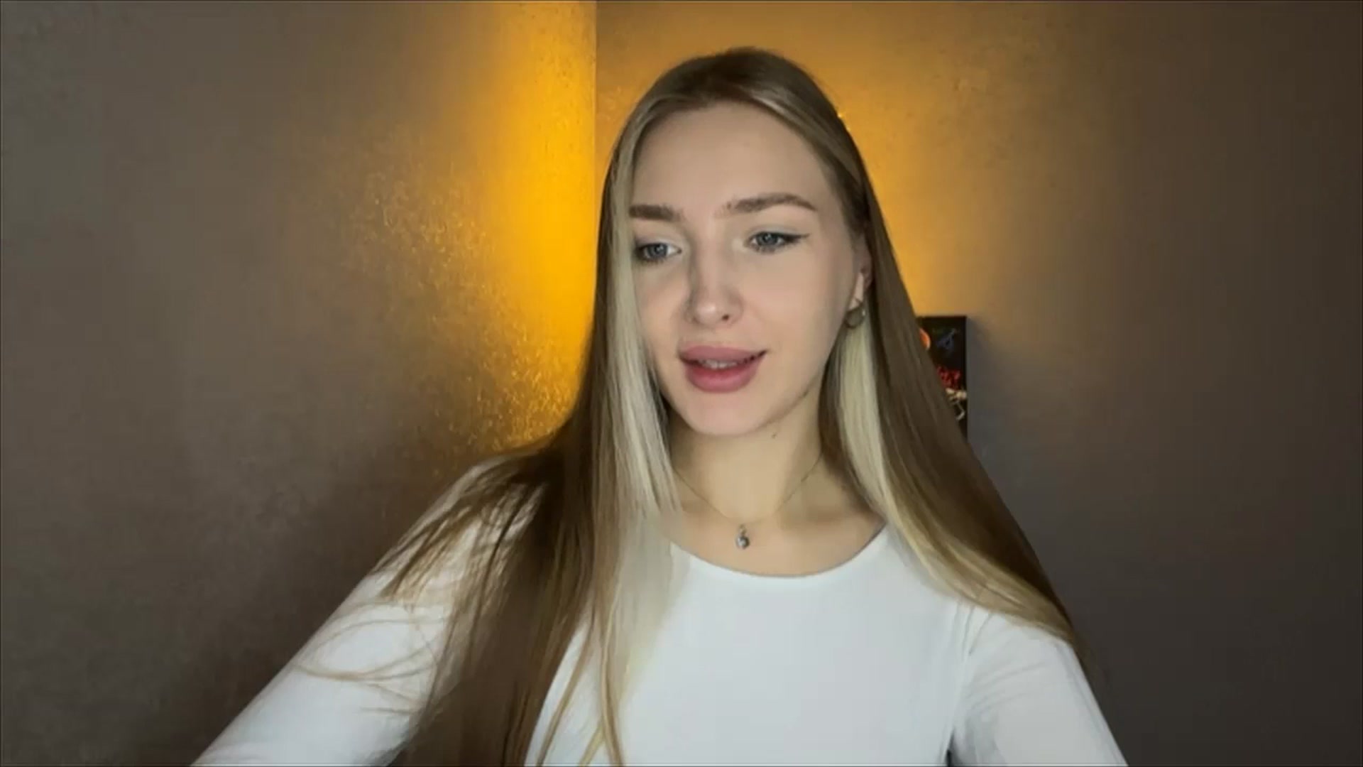 Gallery image thumbnail from My_Diana's myfreecams stream on, 10/31/2024, 13:58 image 10 of 20