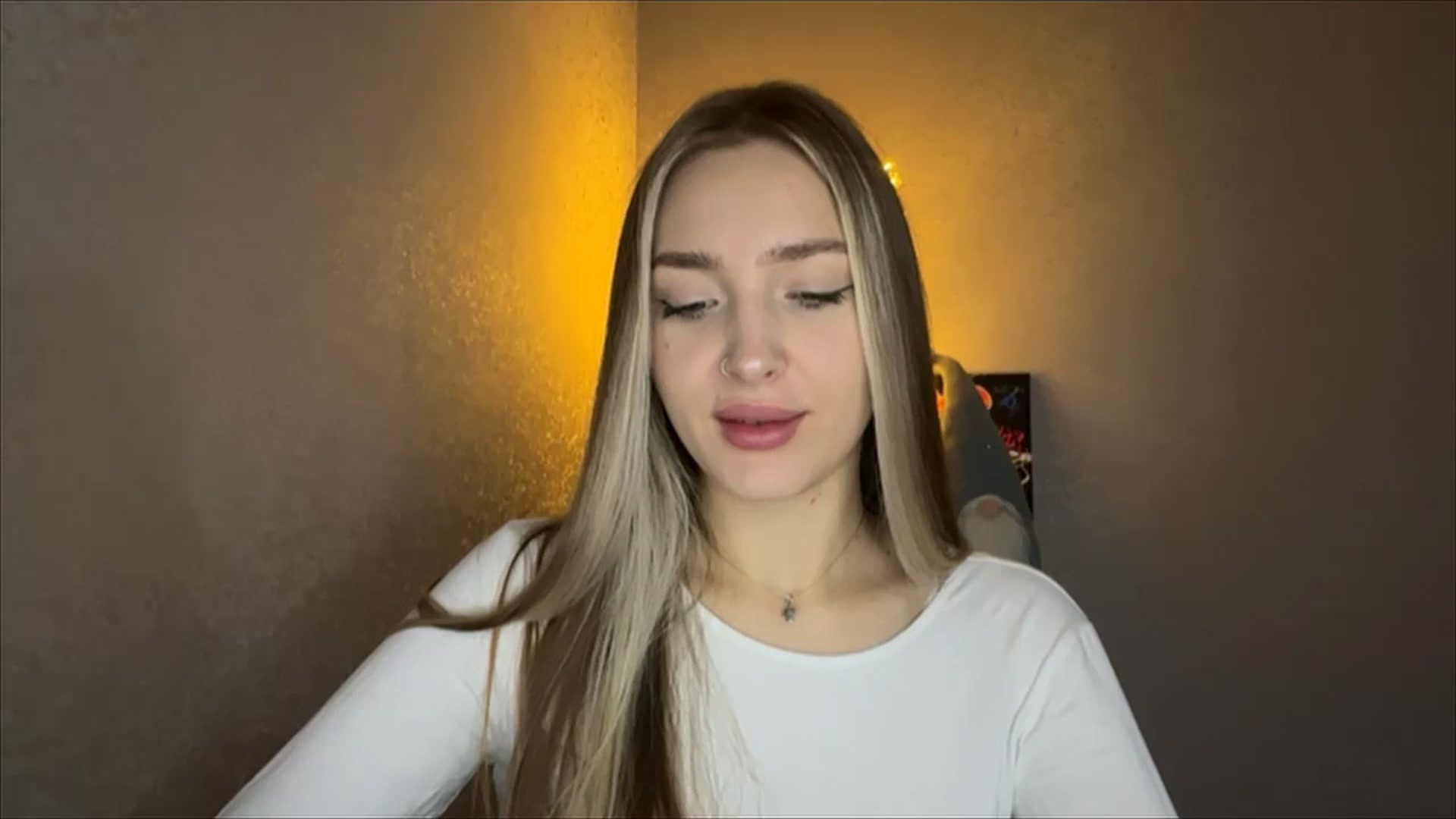 Gallery image thumbnail from My_Diana's myfreecams stream on, 10/31/2024, 13:58 image 6 of 20
