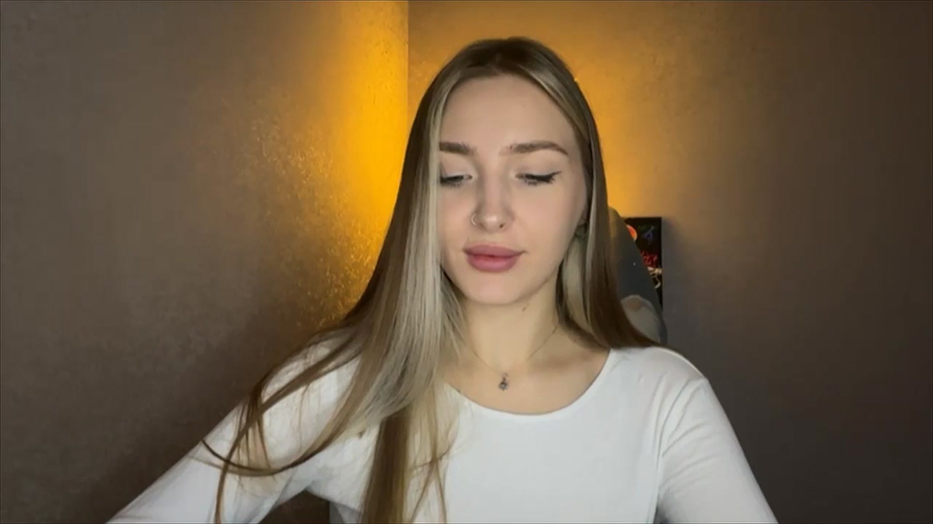 Gallery image thumbnail from My_Diana's myfreecams stream on, 10/31/2024, 13:58 image 18 of 20