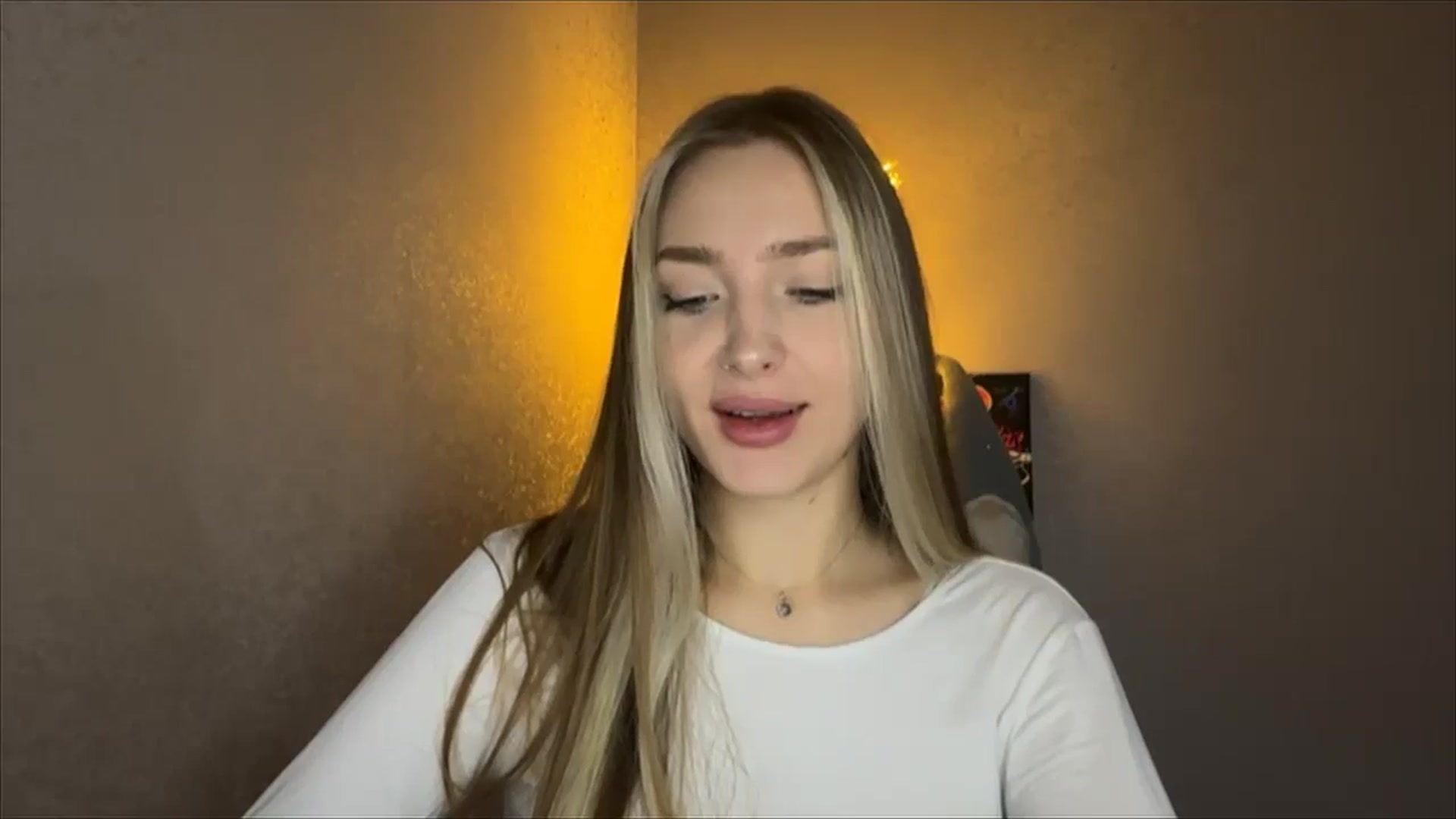 Gallery image thumbnail from My_Diana's myfreecams stream on, 10/31/2024, 13:58 image 8 of 20