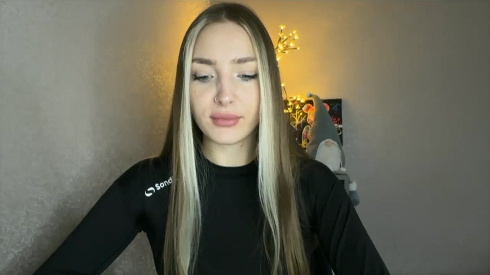 Gallery image thumbnail from My_Diana's myfreecams stream on, 11/01/2024, 13:22 image 14 of 20