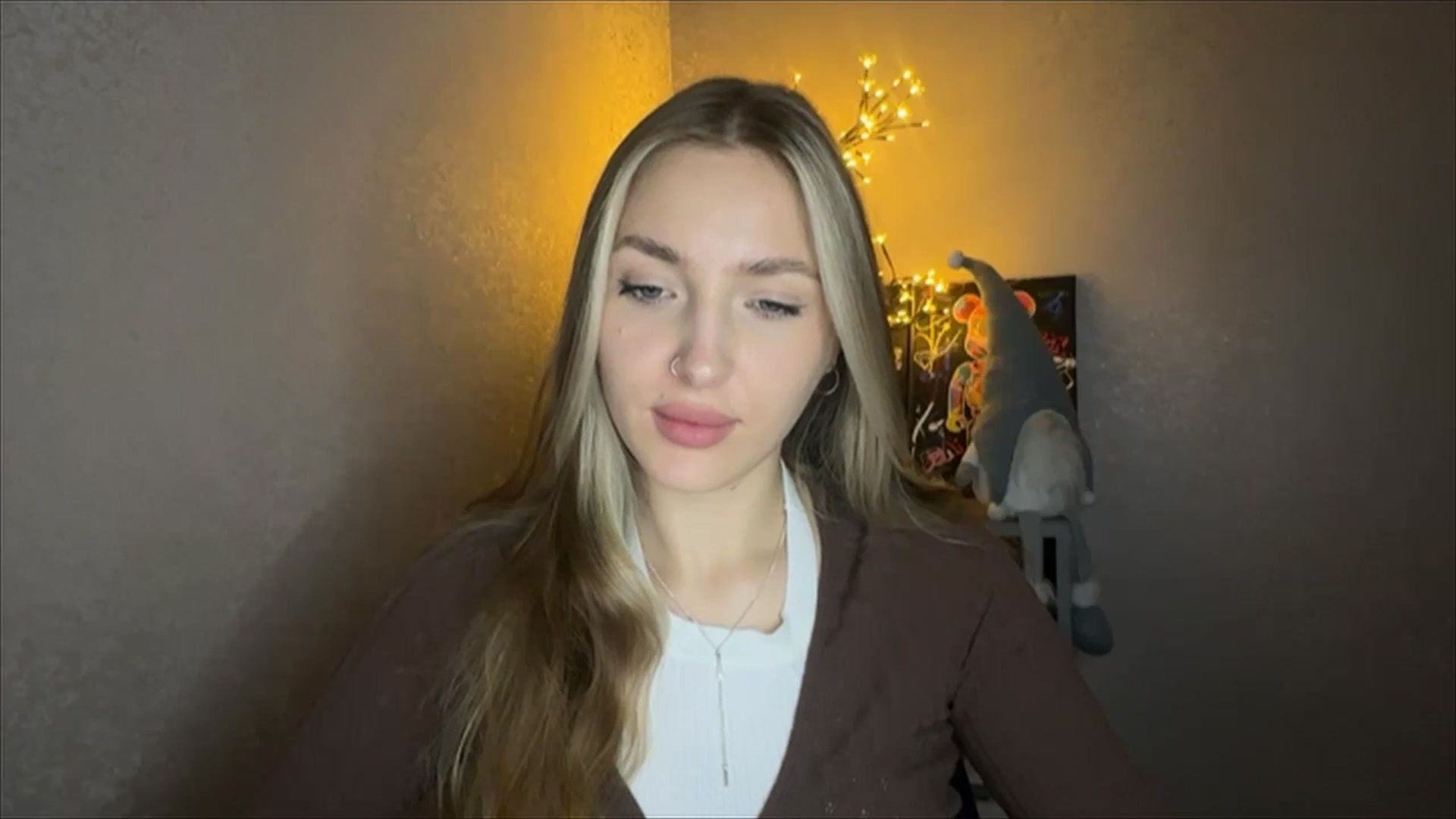 Gallery image thumbnail from My_Diana's myfreecams stream on, 11/03/2024, 20:57 image 14 of 20