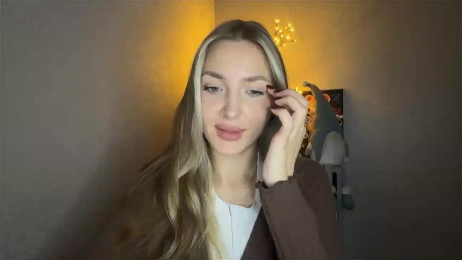 Gallery image thumbnail from My_Diana's myfreecams stream on, 11/03/2024, 20:57 image 11 of 20