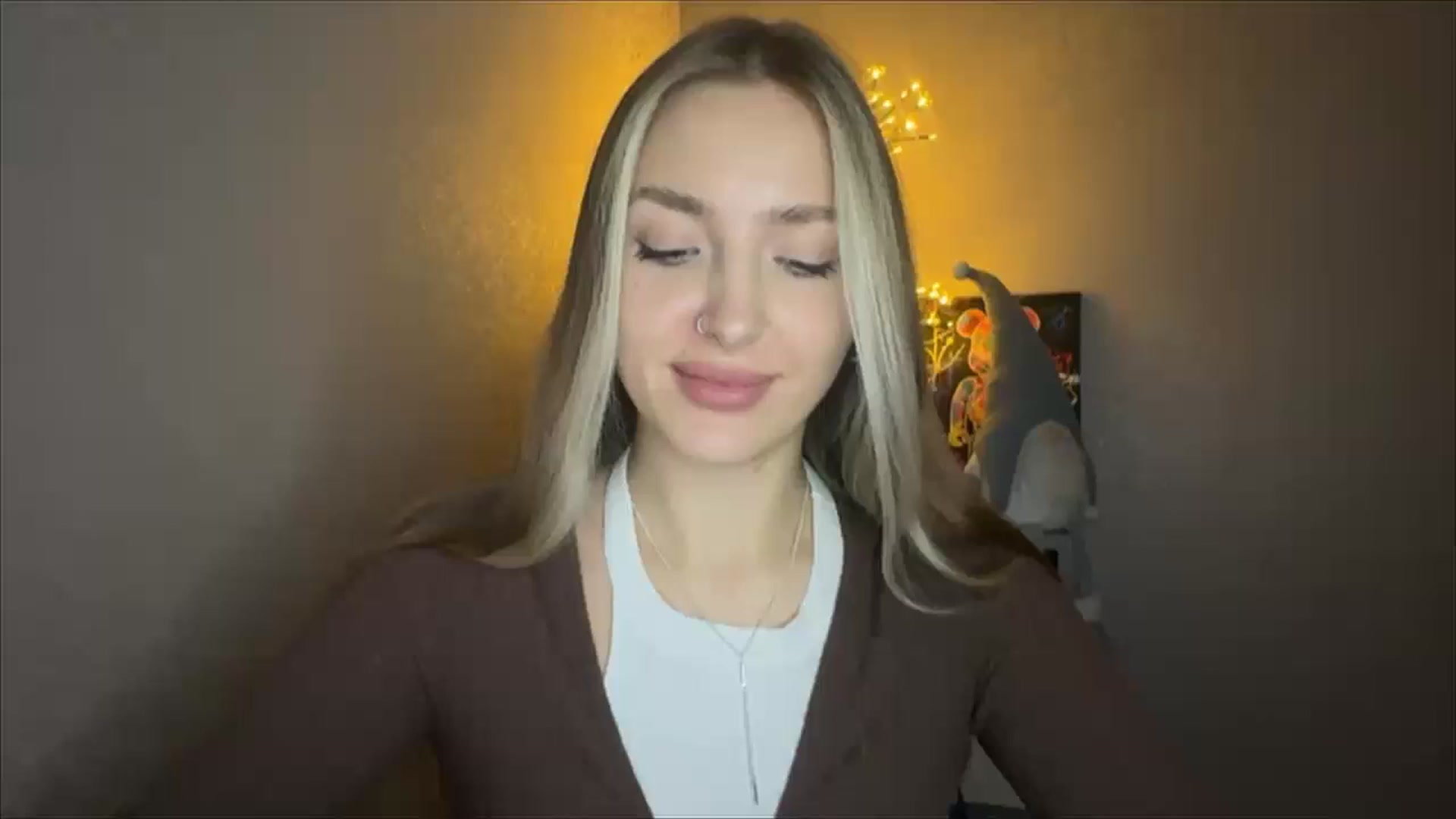 Gallery image thumbnail from My_Diana's myfreecams stream on, 11/03/2024, 20:57 image 20 of 20