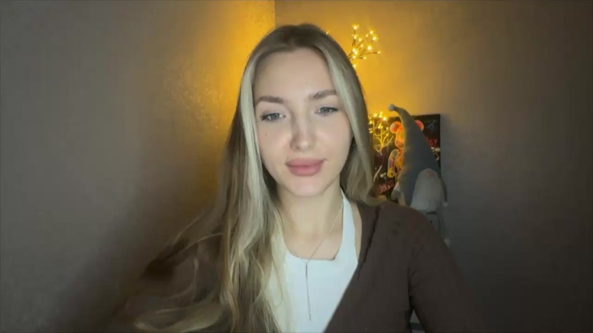 Gallery image thumbnail from My_Diana's myfreecams stream on, 11/03/2024, 20:57 image 10 of 20