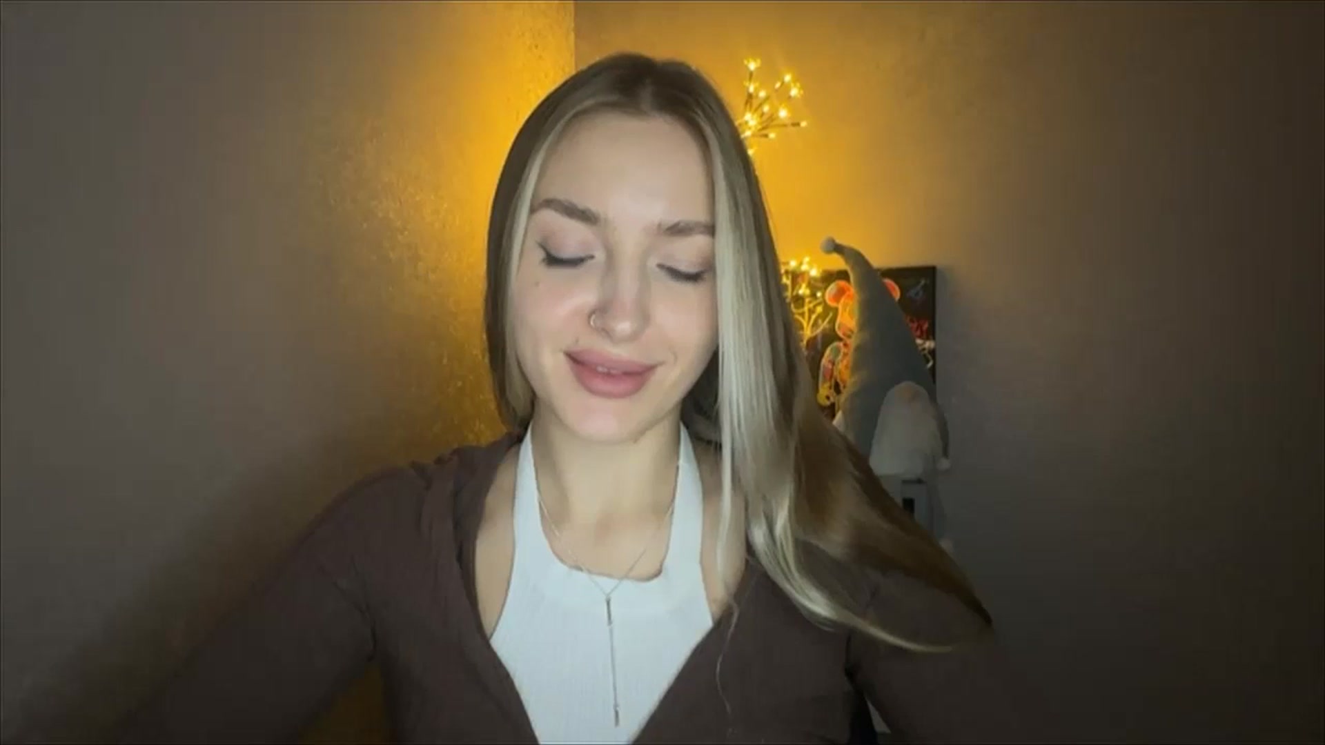 Gallery image thumbnail from My_Diana's myfreecams stream on, 11/03/2024, 21:26 image 10 of 20