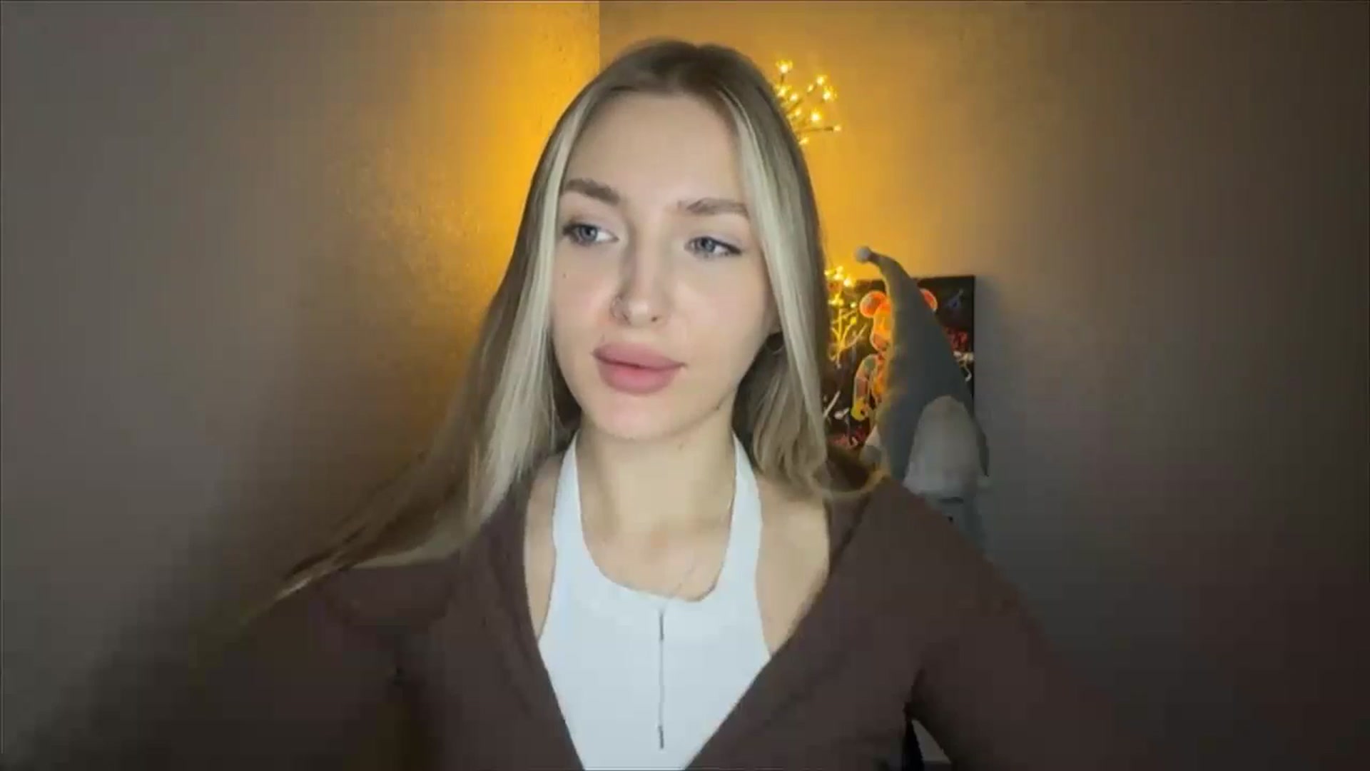 Gallery image thumbnail from My_Diana's myfreecams stream on, 11/03/2024, 21:26 image 2 of 20